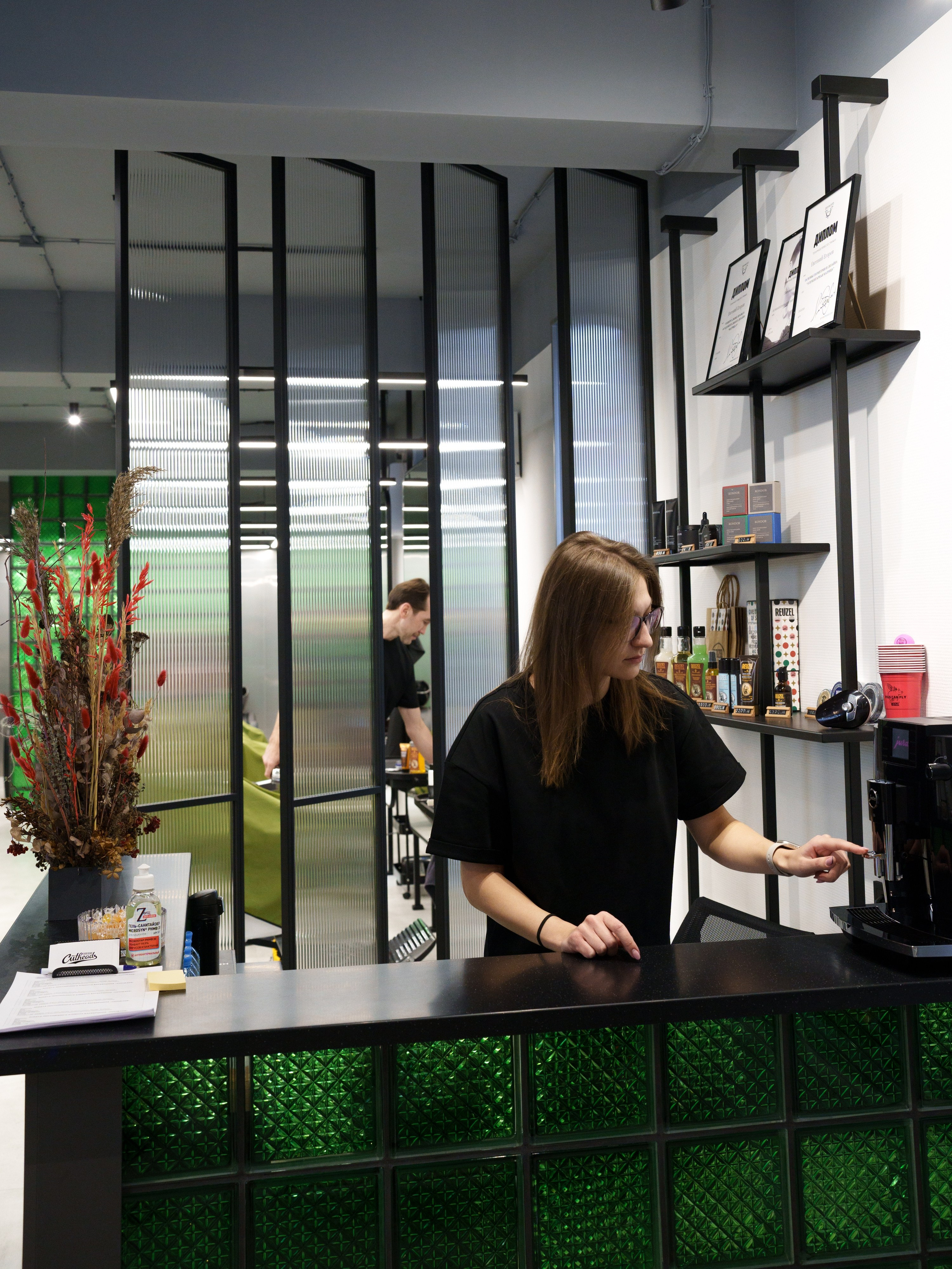 Барбершоп. Иван Упоров — фотограф, рилсмейкер чебоксары