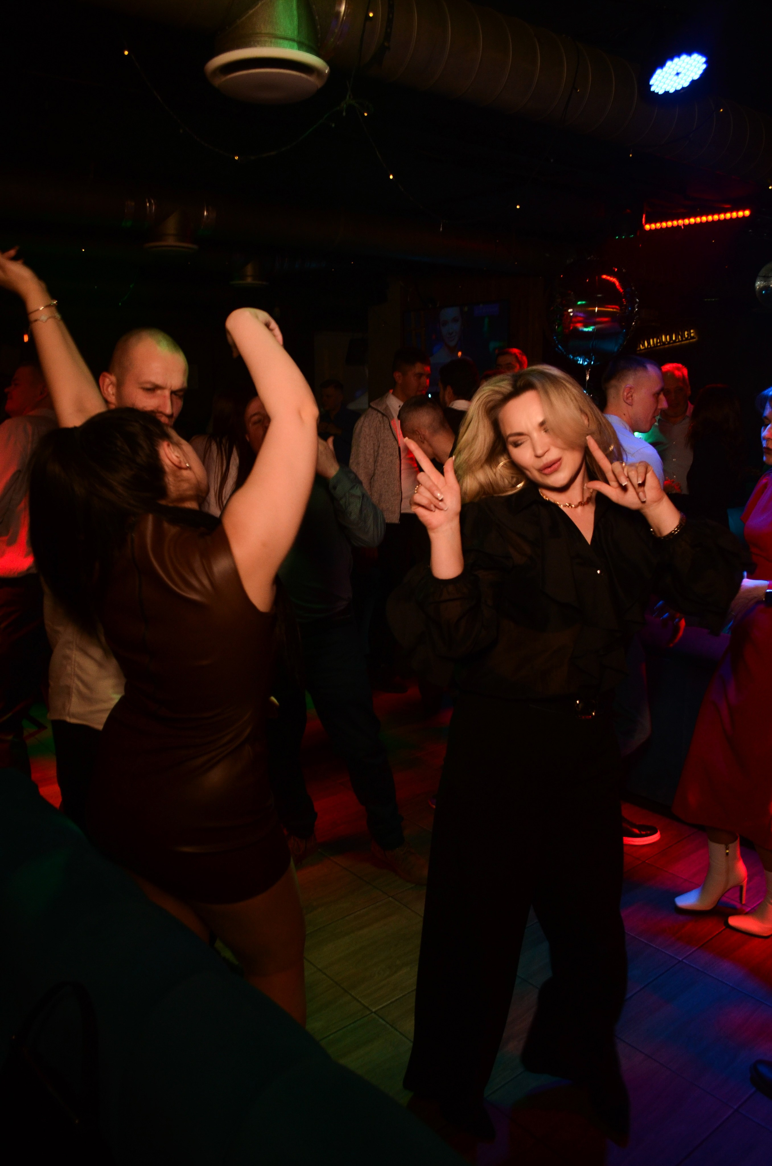 26.12.25 New Year Party. Мята Спортивная — Кальянная, караоке, бар в Минске