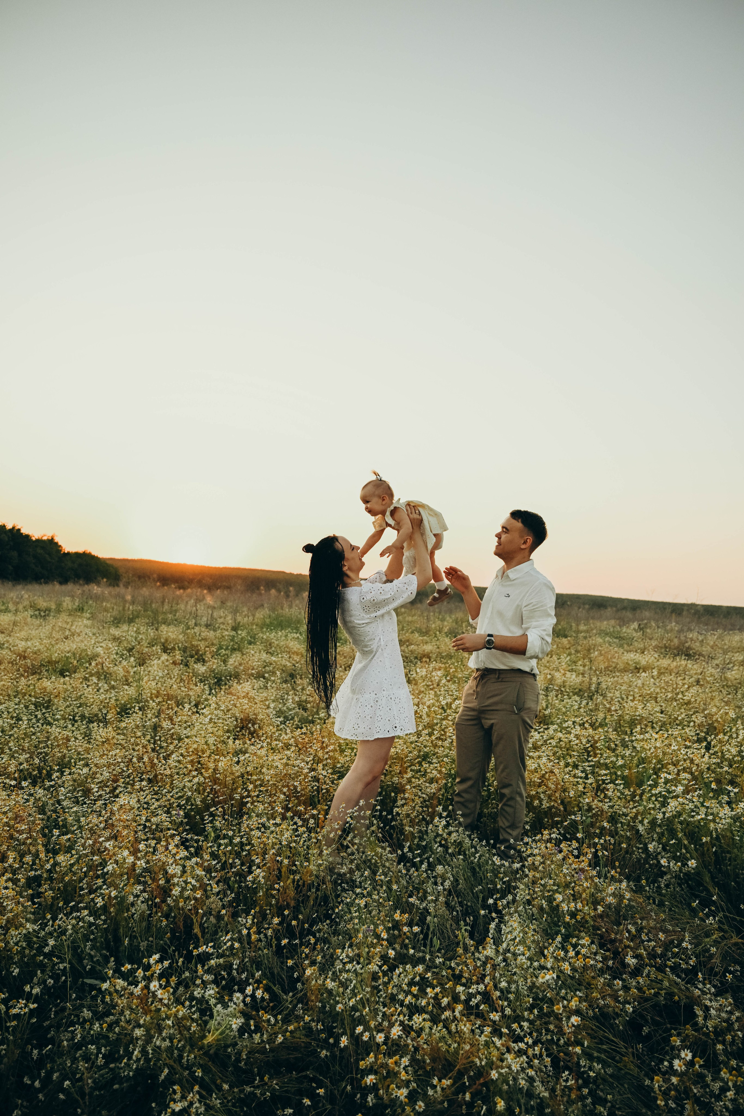 Ромашковое поле. Семейный фотограф в Москве Люберцах Ирина Вронская