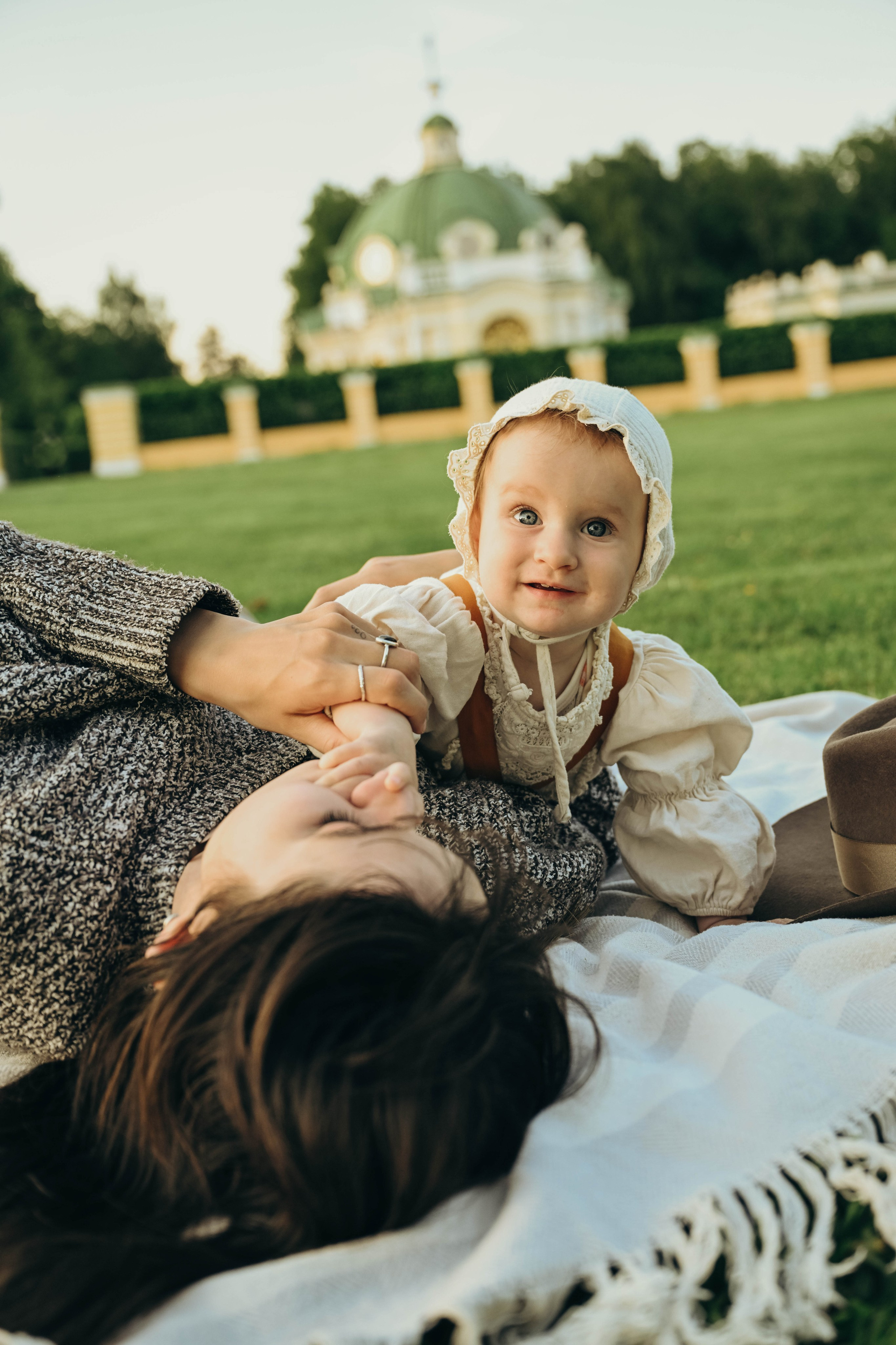 Кусково мама и дочка. Семейный фотограф в Москве Люберцах Ирина Вронская