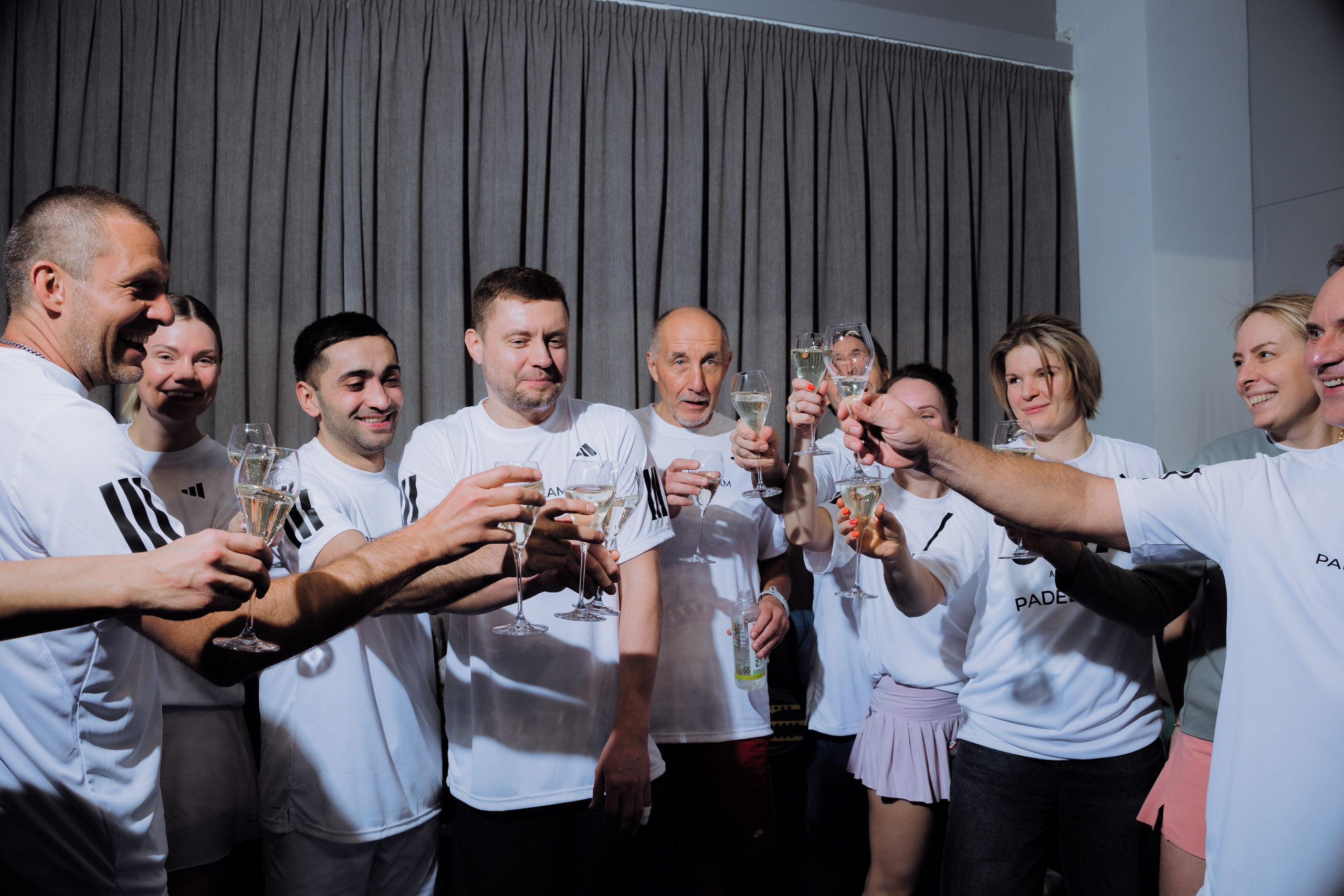 День Рождения. АНДРЕЙ ШИРКАЛИН РЕПОРТАЖНЫЙ ФОТОГРАФ МОСКВА НА КОРПОРАТИВ, ДЕНЬ РОЖДЕНИЯ, БАНКЕТ, КОНФЕРЕНЦИЮ, ТИМБИЛДИНГ