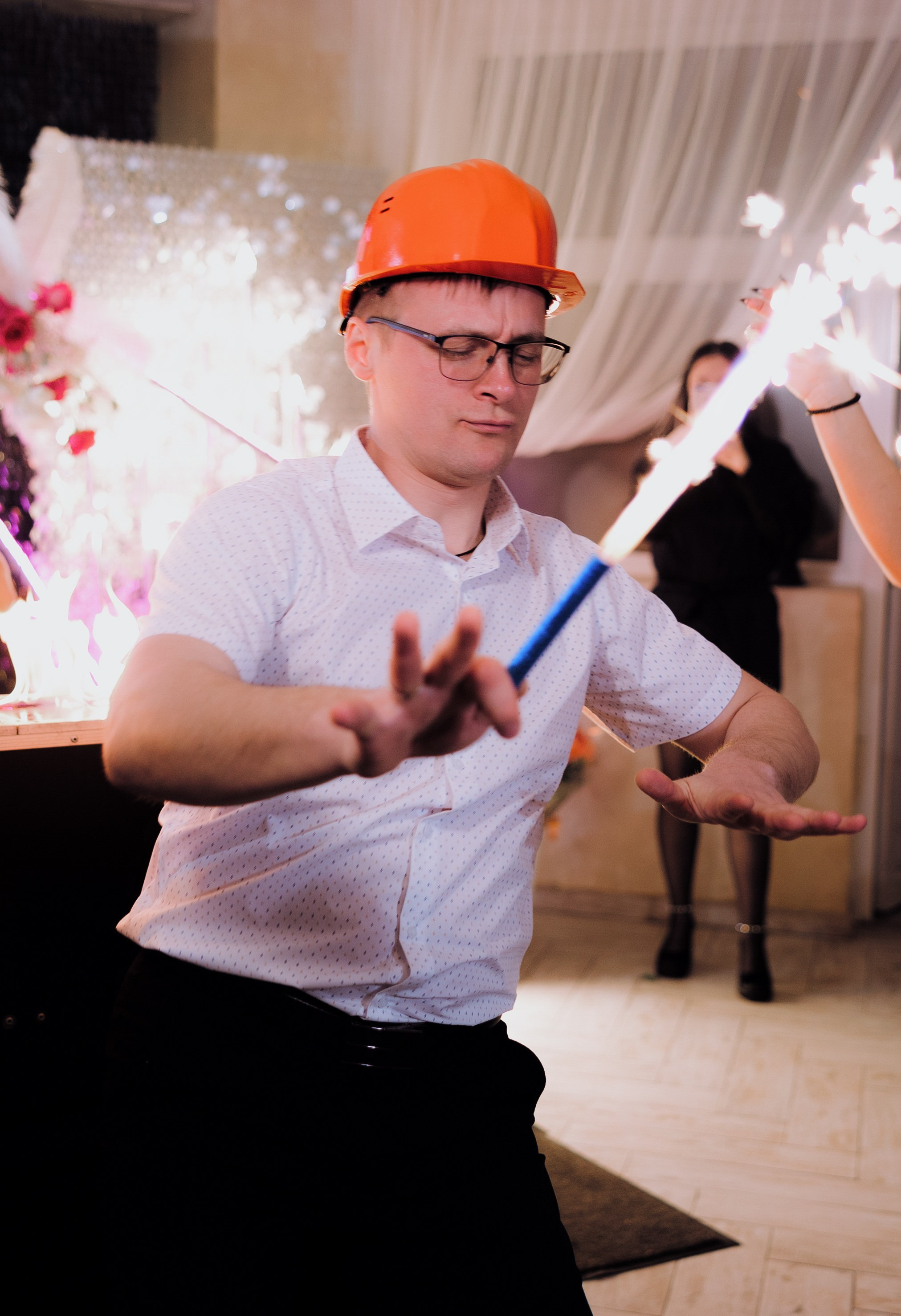 Юбилей 30 лет. АНДРЕЙ ШИРКАЛИН РЕПОРТАЖНЫЙ ФОТОГРАФ МОСКВА НА КОРПОРАТИВ, ДЕНЬ РОЖДЕНИЯ, БАНКЕТ, КОНФЕРЕНЦИЮ, ТИМБИЛДИНГ