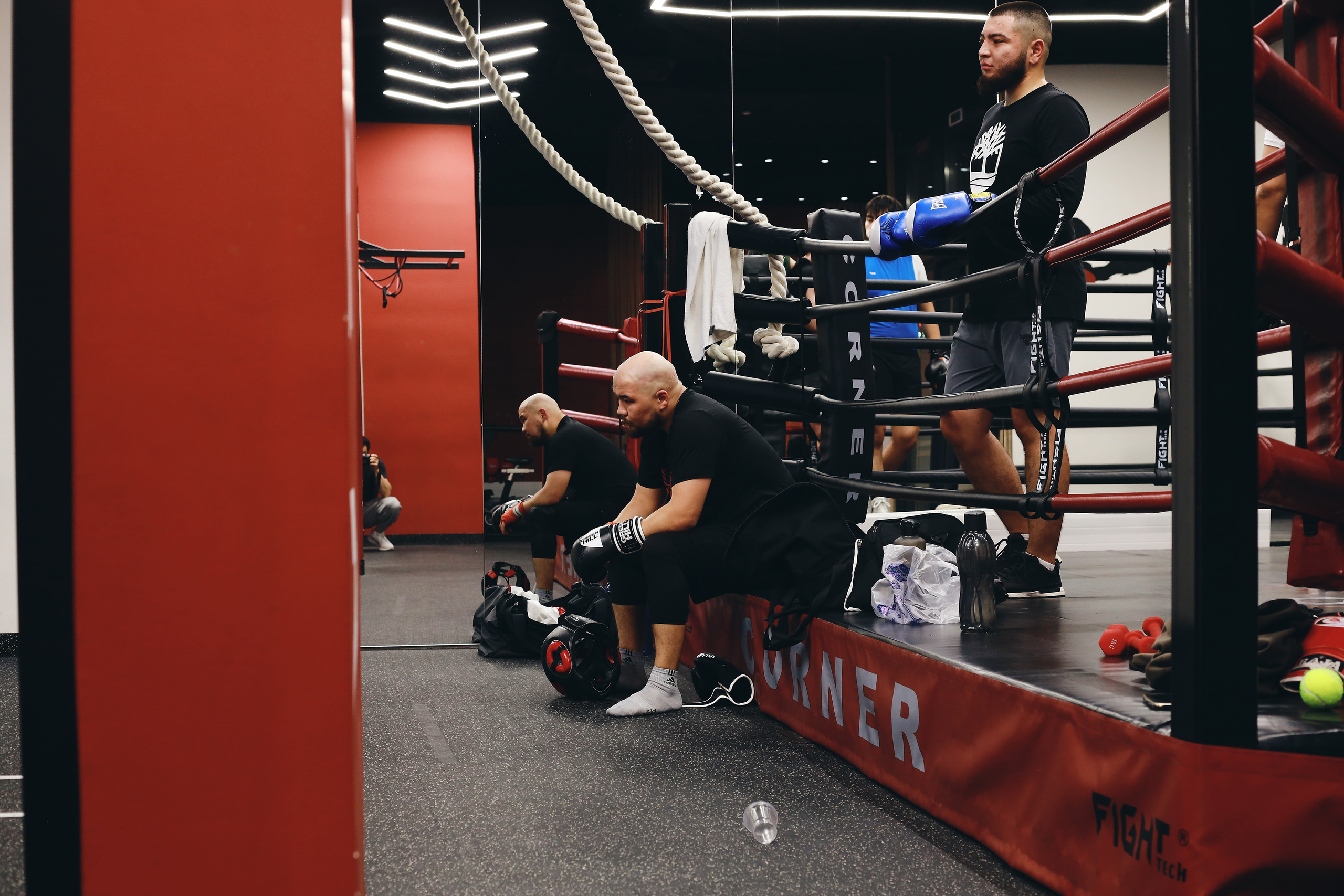 фотограф астана, услуги фотографа, профессиональный фотограф, репортажная съемка, зал бокса, бокс, астана, фотограф астана, услуги фотографа, профессиональный фотограф, репортажная съемка, портретная фотосъемка, баскетбол, астана, студийная фотосессия, фотосессия астана, детский фотограф, фотограф на день рождения, фотограф на праздник, выездная фотостудия, фотограф алматы, праздник урожая, арбафест, matchday.kz, chingizqagan