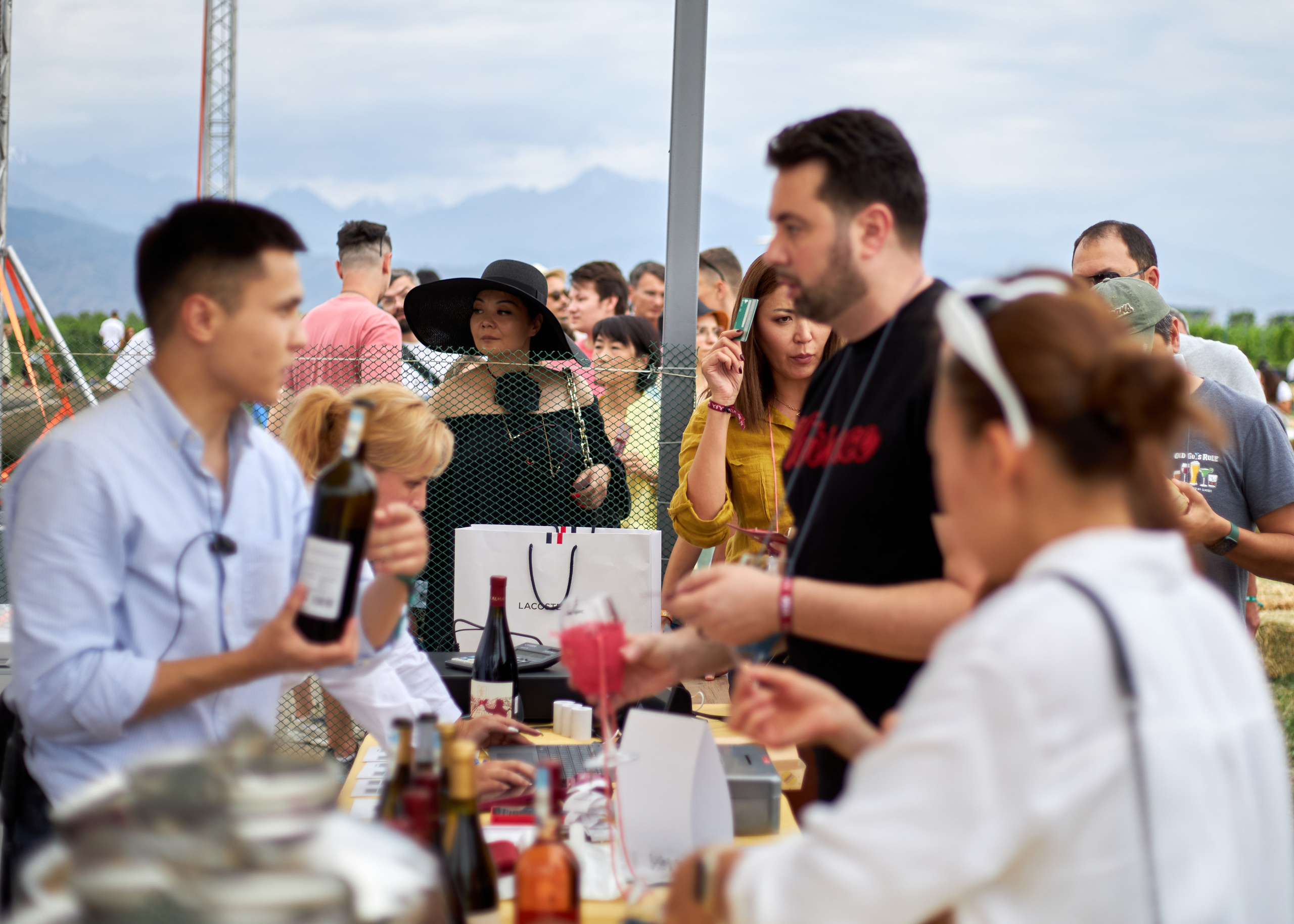 фотограф астана, услуги фотографа, профессиональный фотограф, репортажная съемка, портретная фотосъемка, баскетбол, астана, студийная фотосессия, фотосессия астана, детский фотограф, фотограф на день рождения, фотограф на праздник, выездная фотостудия, фотограф алматы, праздник урожая, арбафест,