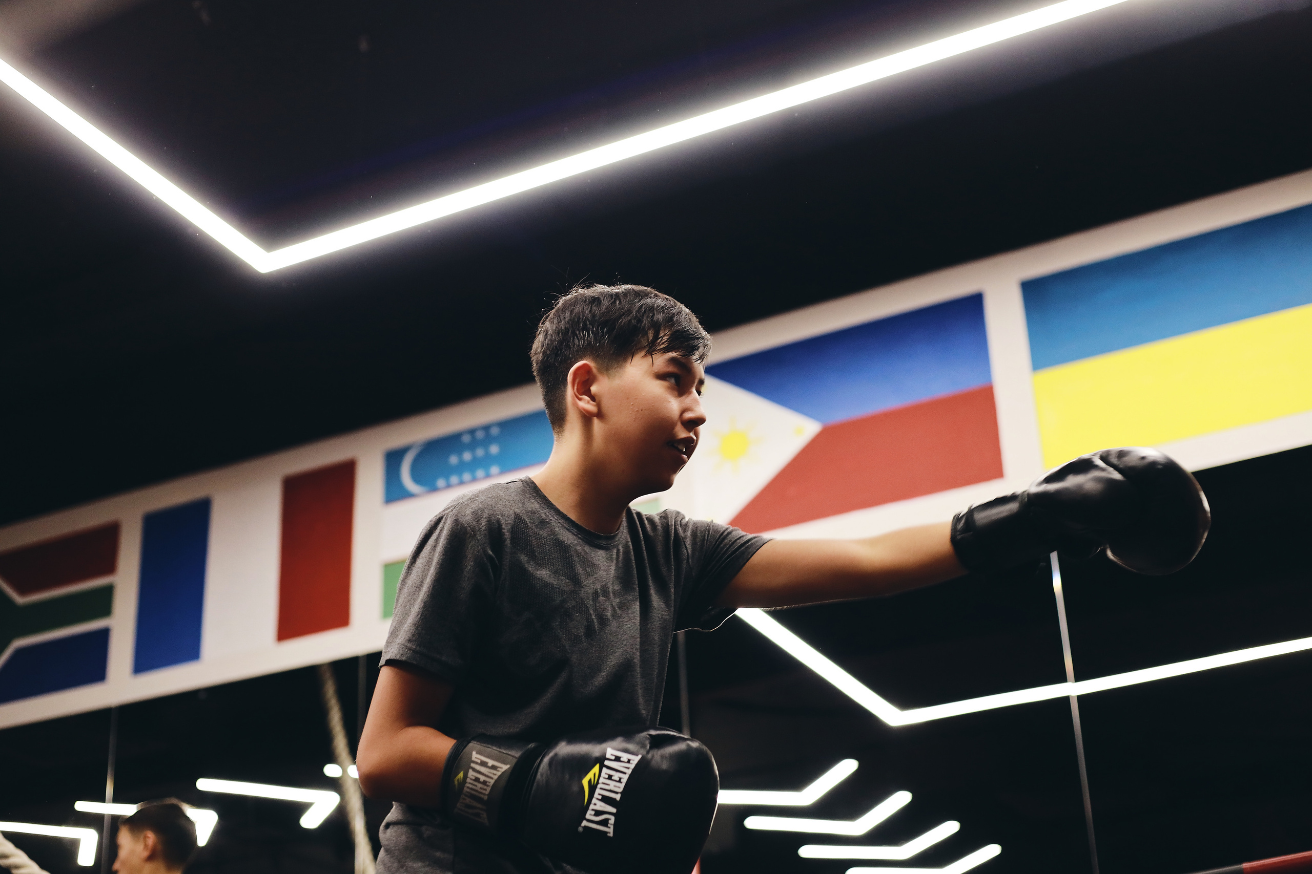 фотограф астана, услуги фотографа, профессиональный фотограф, репортажная съемка, зал бокса, бокс, астана, фотограф астана, услуги фотографа, профессиональный фотограф, репортажная съемка, портретная фотосъемка, баскетбол, астана, студийная фотосессия, фотосессия астана, детский фотограф, фотограф на день рождения, фотограф на праздник, выездная фотостудия, фотограф алматы, праздник урожая, арбафест, matchday.kz, chingizqagan