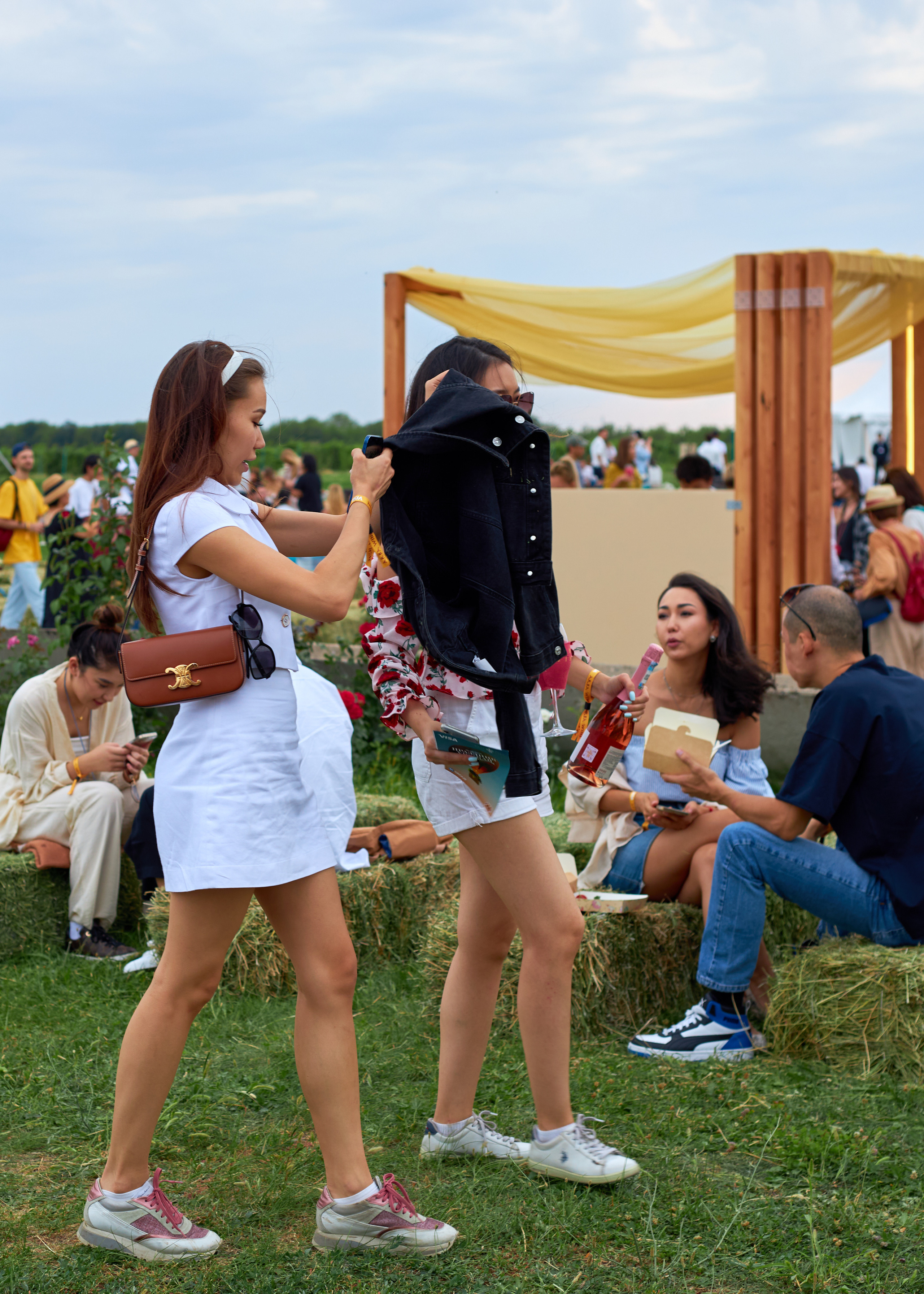 фотограф астана, услуги фотографа, профессиональный фотограф, репортажная съемка, портретная фотосъемка, баскетбол, астана, студийная фотосессия, фотосессия астана, детский фотограф, фотограф на день рождения, фотограф на праздник, выездная фотостудия, фотограф алматы, праздник урожая, арбафест,