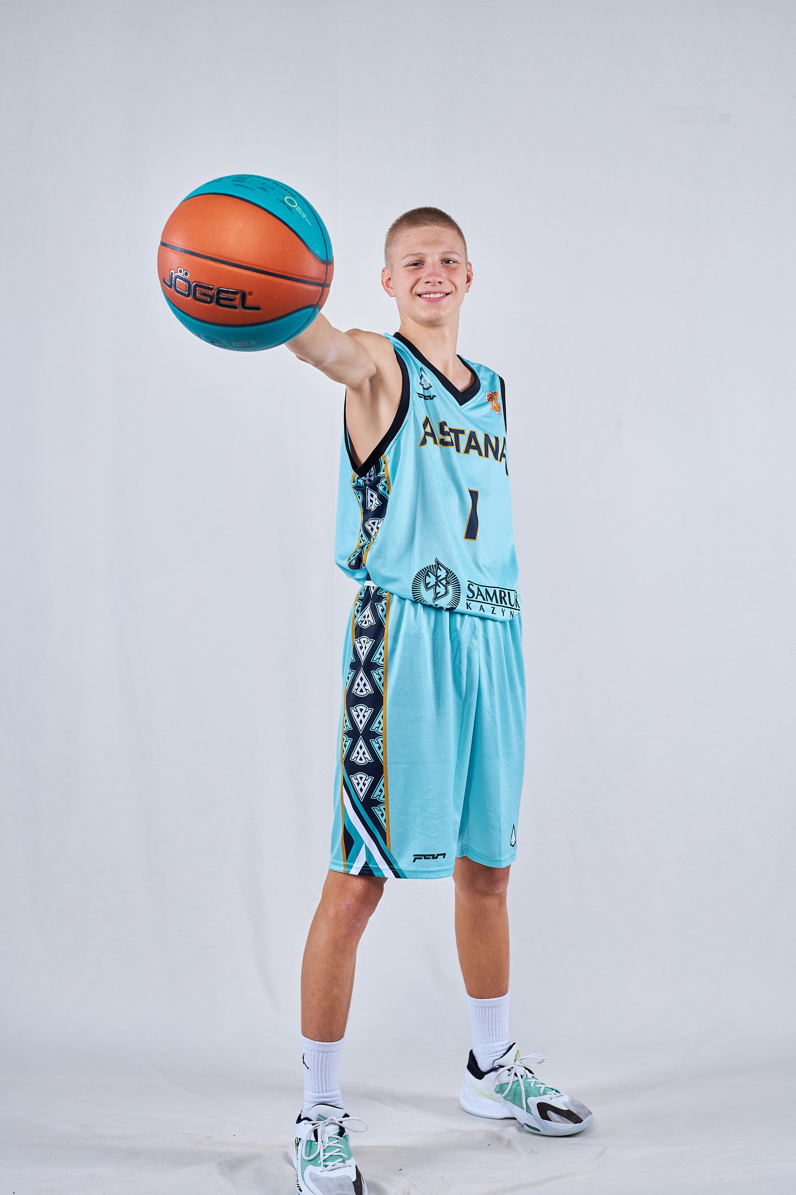 фотограф астана, услуги фотографа, профессиональный фотограф, репортажная съемка, зал бокса, бокс, астана, фотограф астана, услуги фотографа, профессиональный фотограф, репортажная съемка, портретная фотосъемка, баскетбол, астана, студийная фотосессия, фотосессия астана, детский фотограф, фотограф на день рождения, фотограф на праздник, выездная фотостудия, фотограф алматы, праздник урожая, арбафест, matchday.kz, chingizqagan