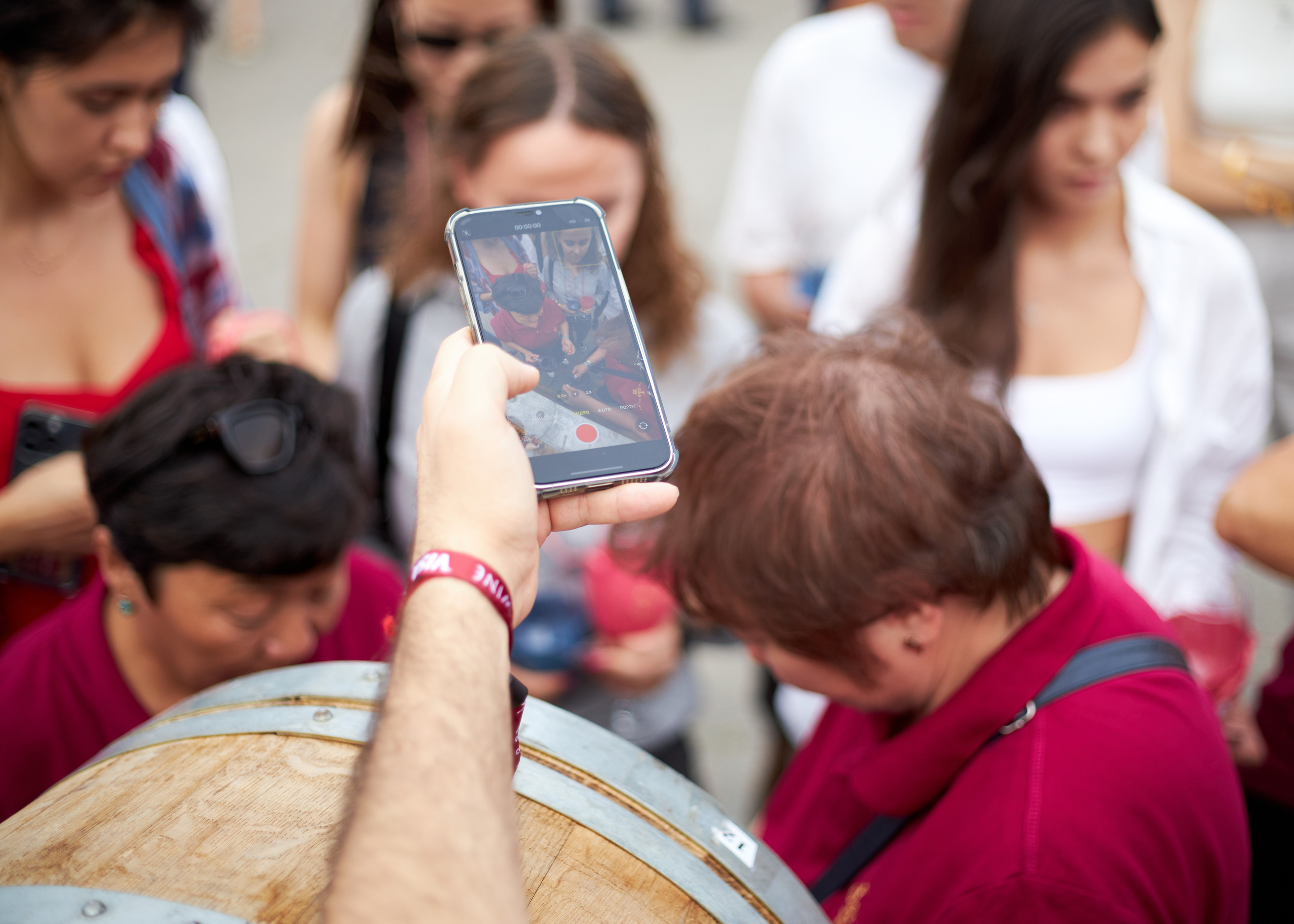 фотограф астана, услуги фотографа, профессиональный фотограф, репортажная съемка, портретная фотосъемка, баскетбол, астана, студийная фотосессия, фотосессия астана, детский фотограф, фотограф на день рождения, фотограф на праздник, выездная фотостудия, фотограф алматы, праздник урожая, арбафест,