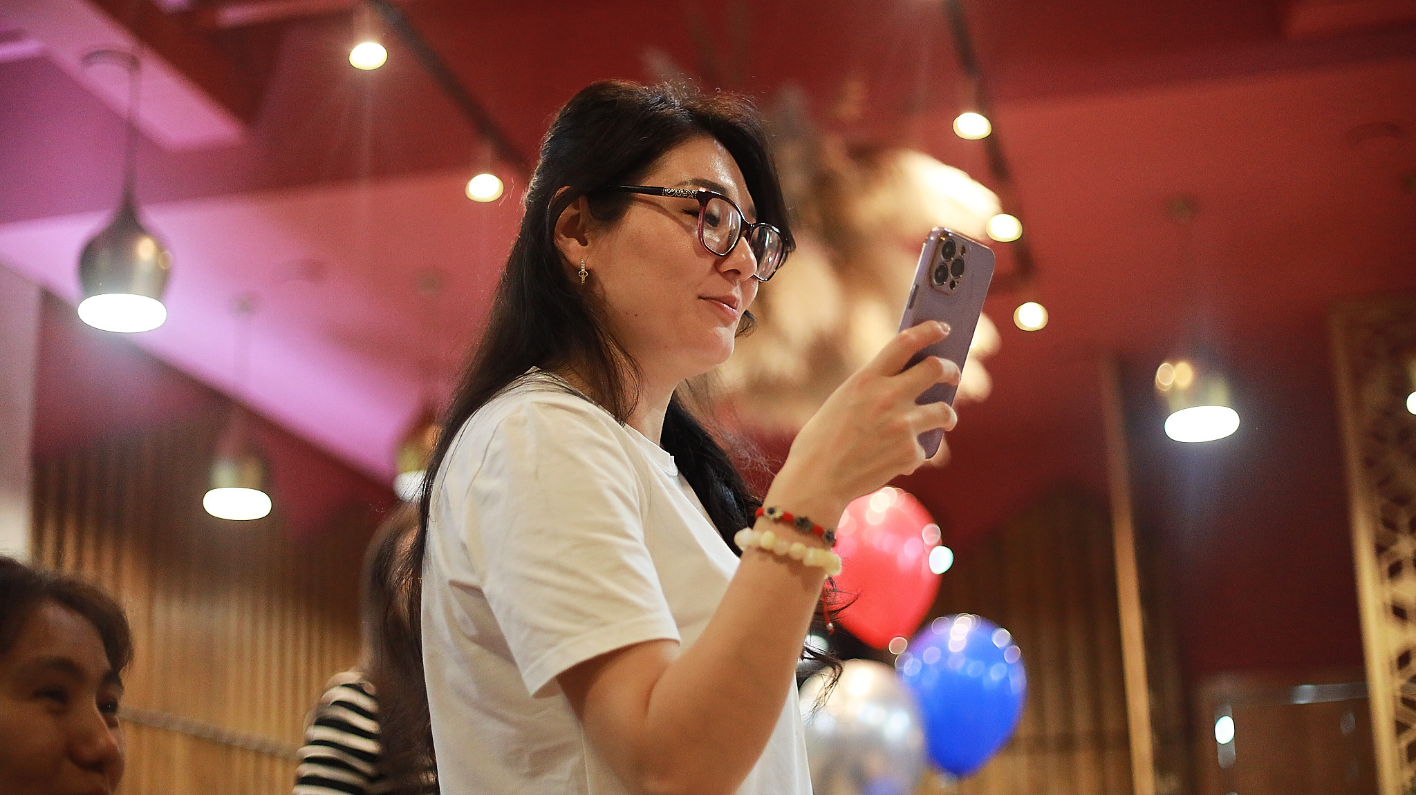 фотограф астана, услуги фотографа, профессиональный фотограф, репортажная съемка, портретная фотосъемка, баскетбол, астана, студийная фотосессия, фотосессия астана, детский фотограф, фотограф на день рождения, фотограф на праздник, выездная фотостудия