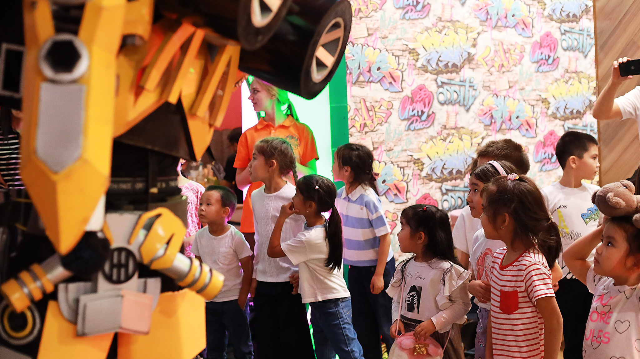 фотограф астана, услуги фотографа, профессиональный фотограф, репортажная съемка, портретная фотосъемка, баскетбол, астана, студийная фотосессия, фотосессия астана, детский фотограф, фотограф на день рождения, фотограф на праздник, выездная фотостудия