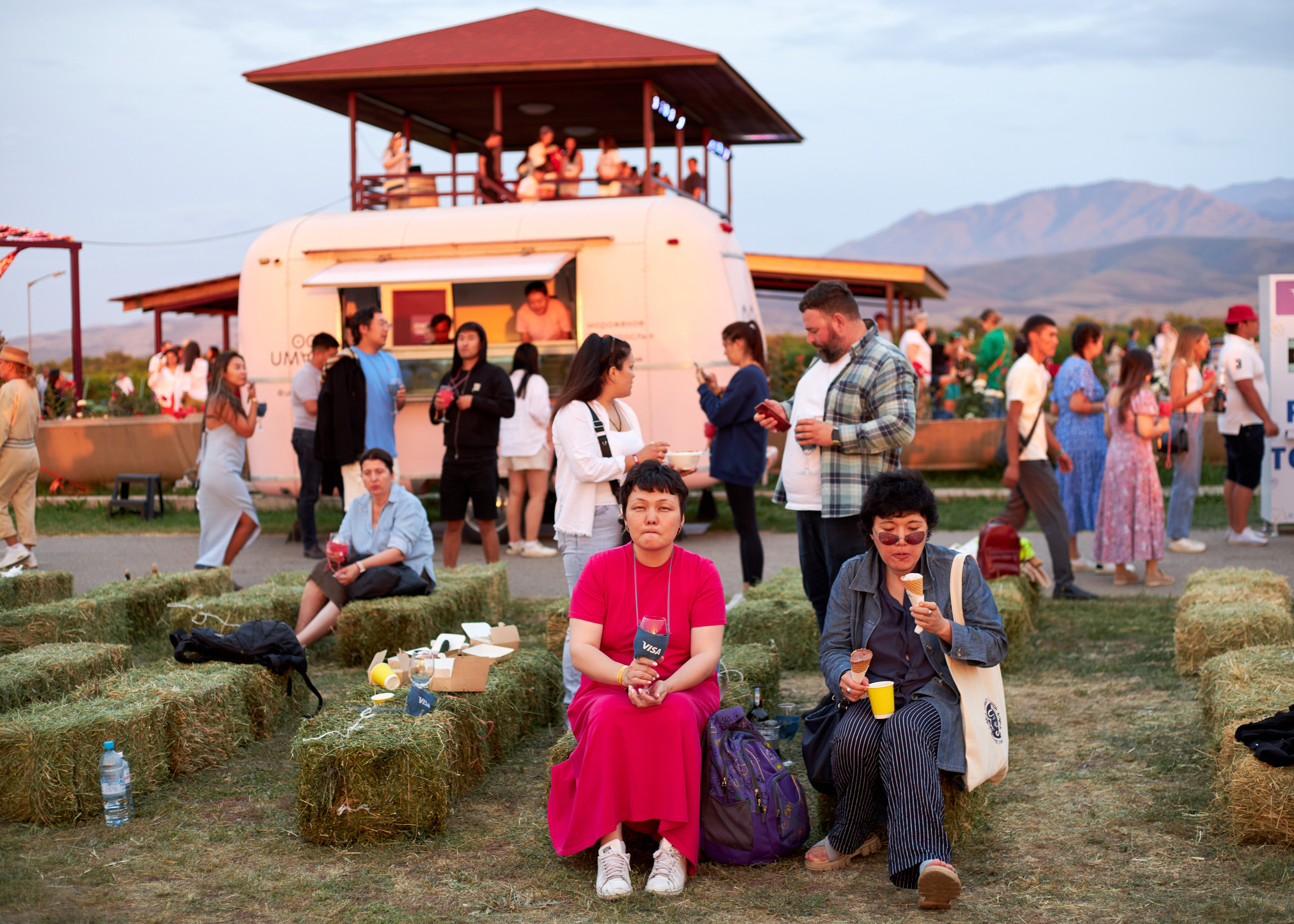 фотограф астана, услуги фотографа, профессиональный фотограф, репортажная съемка, портретная фотосъемка, баскетбол, астана, студийная фотосессия, фотосессия астана, детский фотограф, фотограф на день рождения, фотограф на праздник, выездная фотостудия, фотограф алматы, праздник урожая, арбафест, matchday.kz, chingizqagan