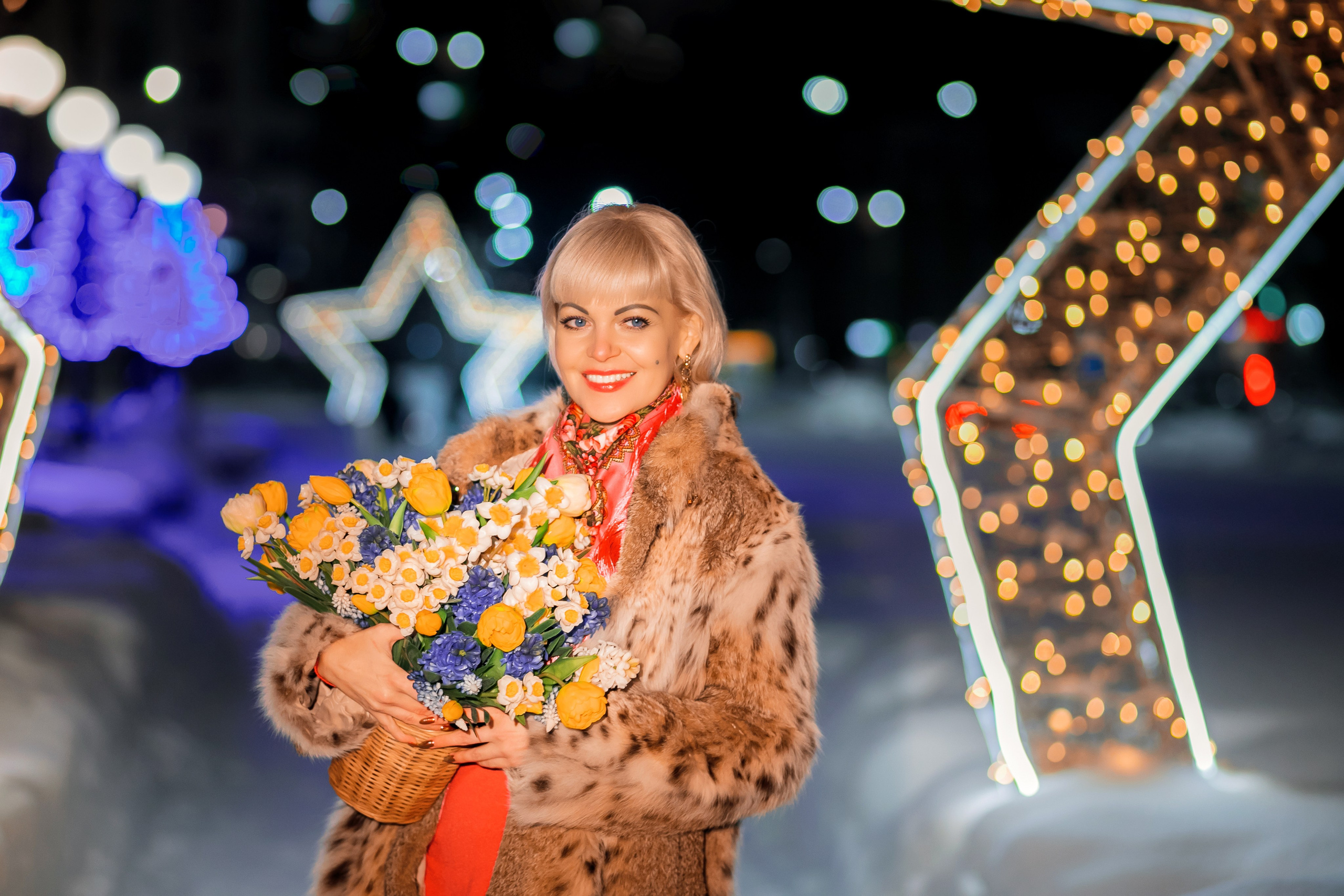 Вечер среди огней. Фотограф Елена Вишневская (Ушакова) Нефтеюганск, Сургут, Тюмень