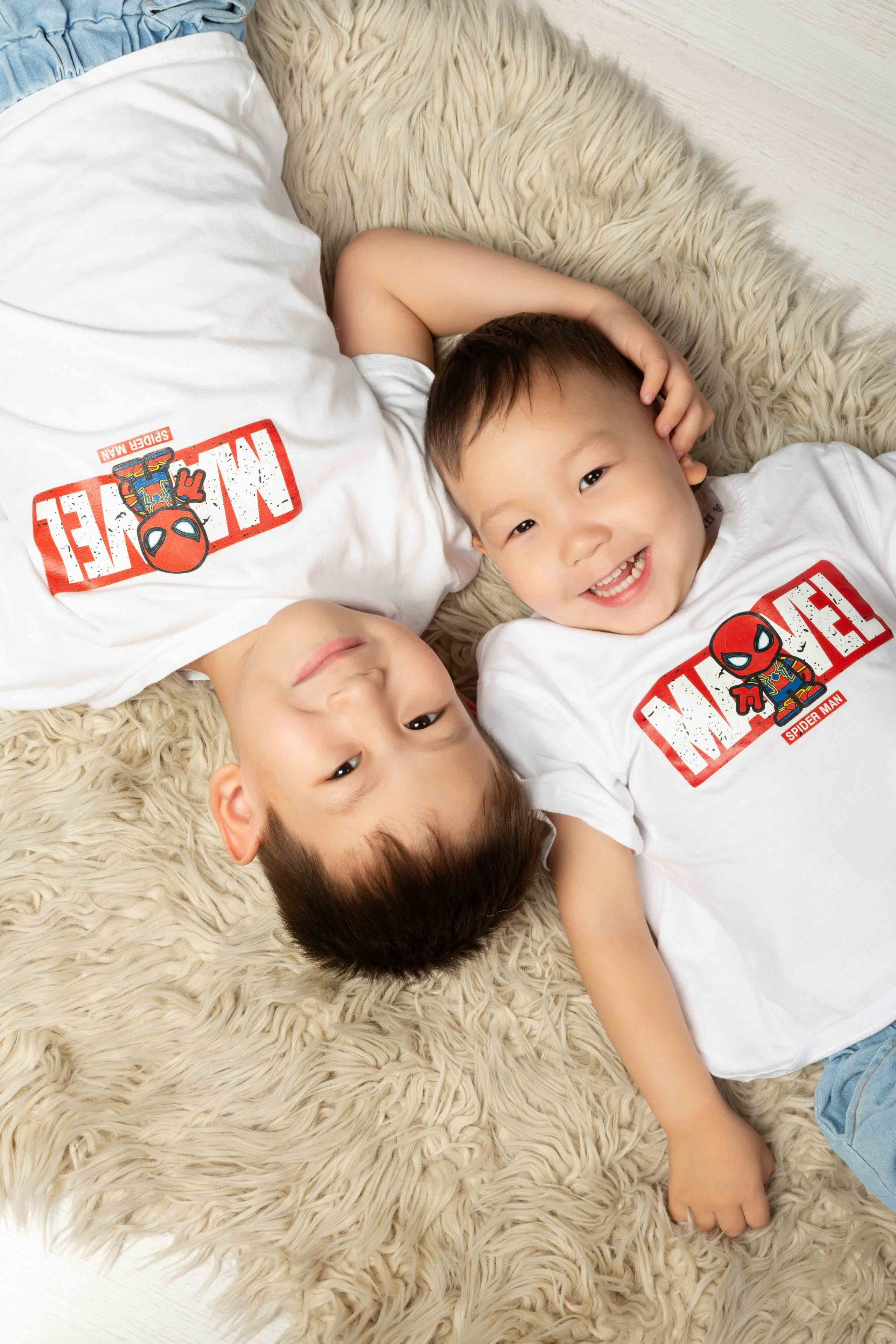 Данагуль и семья. Фотостудия Алматы. Семейная и детская фотостудия Family studio.Фотограф Алматы