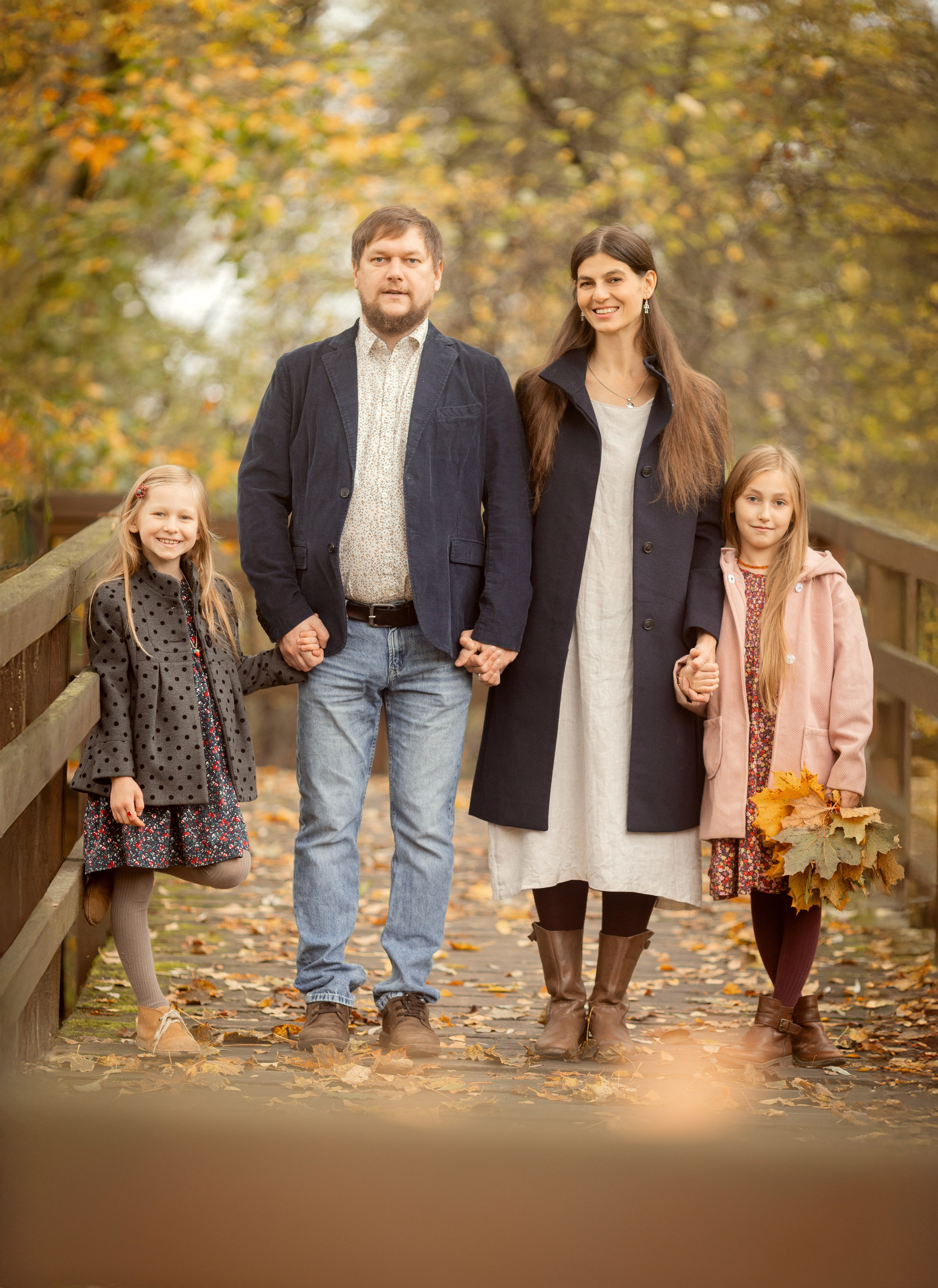 Осенняя прогулка. Детский и семейный фотограф Зоя Павкина