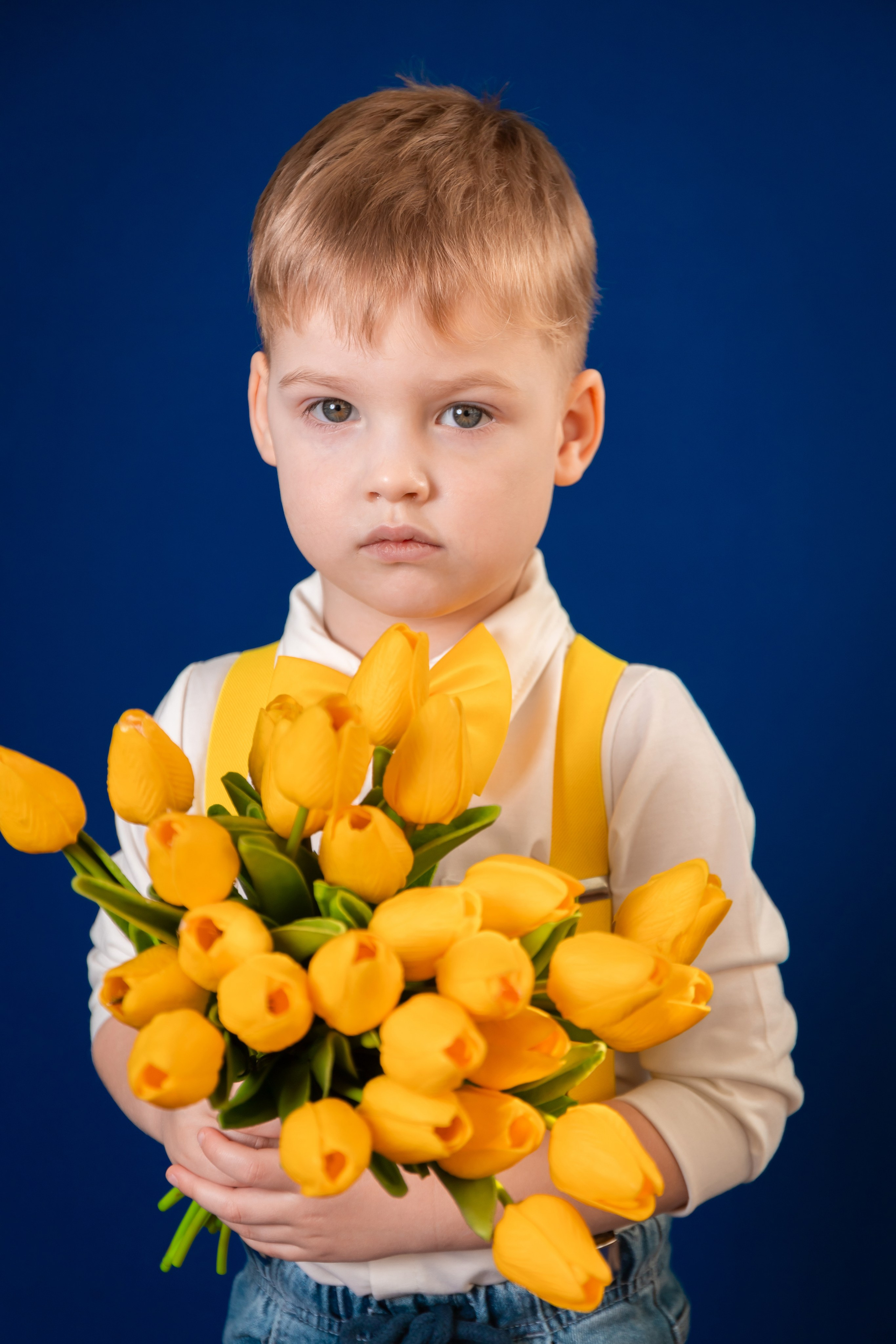 8 марта. Выпускные альбомы в Таганроге и Ростовской Области