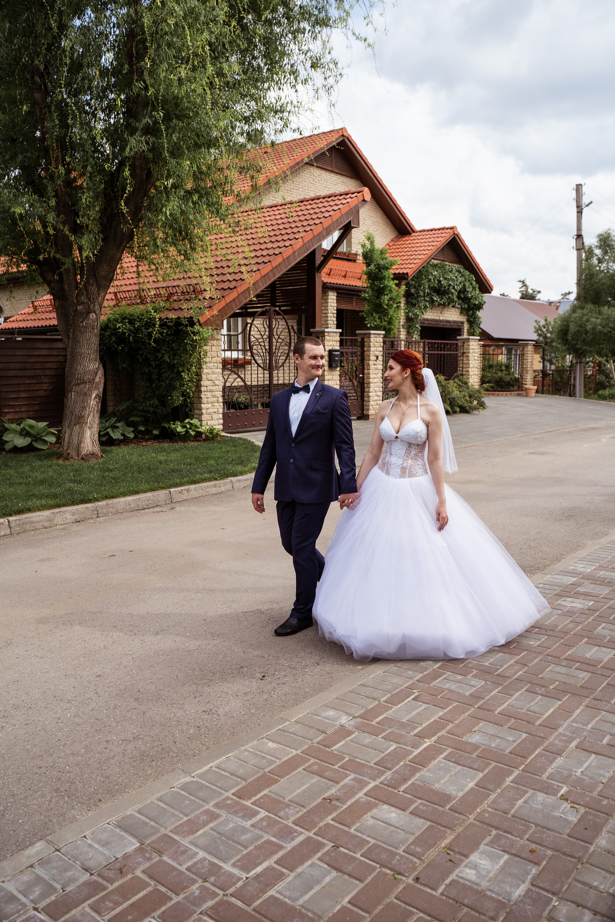 Зажигательная свадьба Кирилл и Виктория 040622. Фотограф на выпускной альбом школа сад димитровград