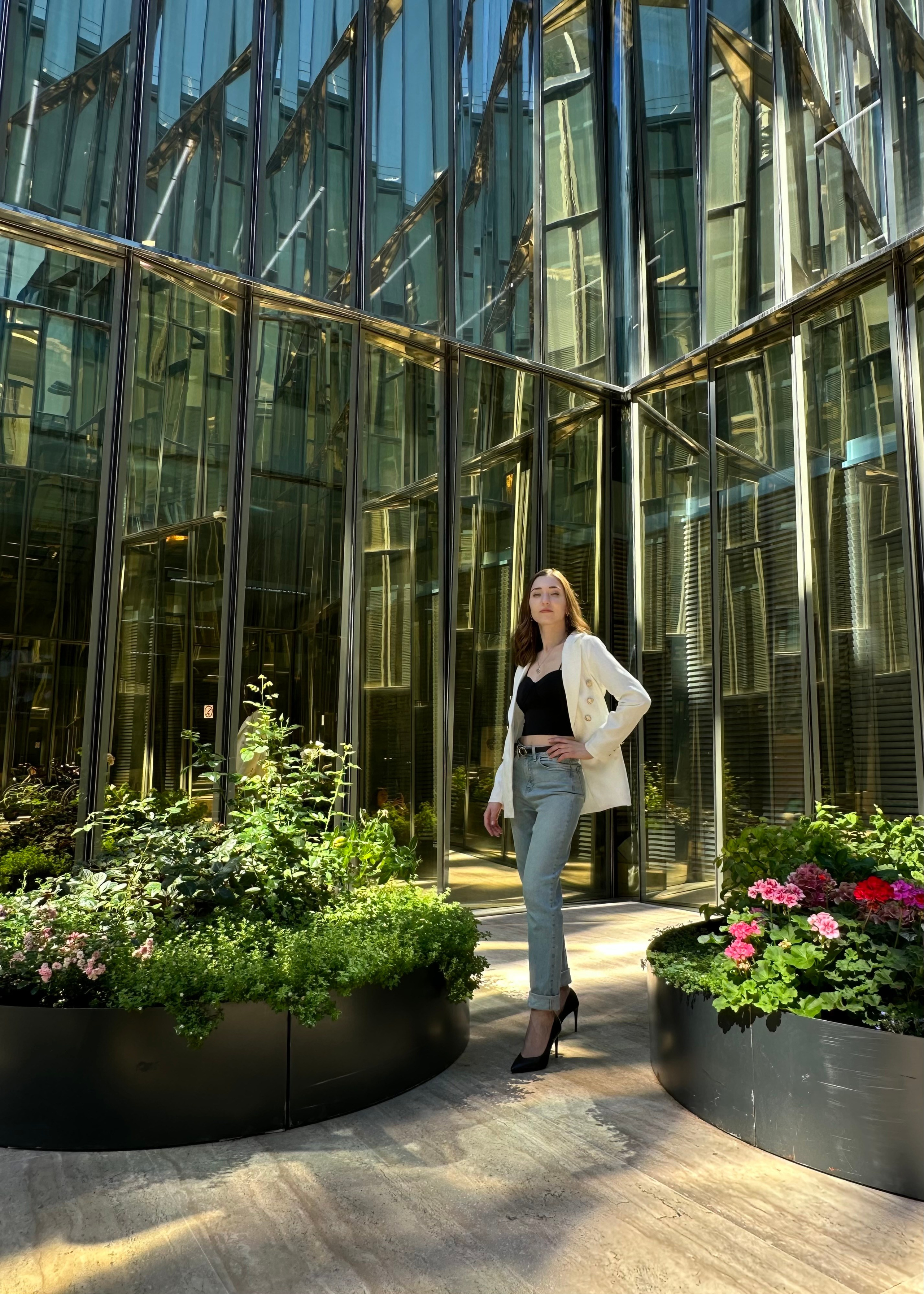 Прогулка Астория — Зеркальный дворик — Новая Голландия. КОНТЕНТ |БРЕНД фотограф Санкт-Петербург — Жанна Олтаржевская