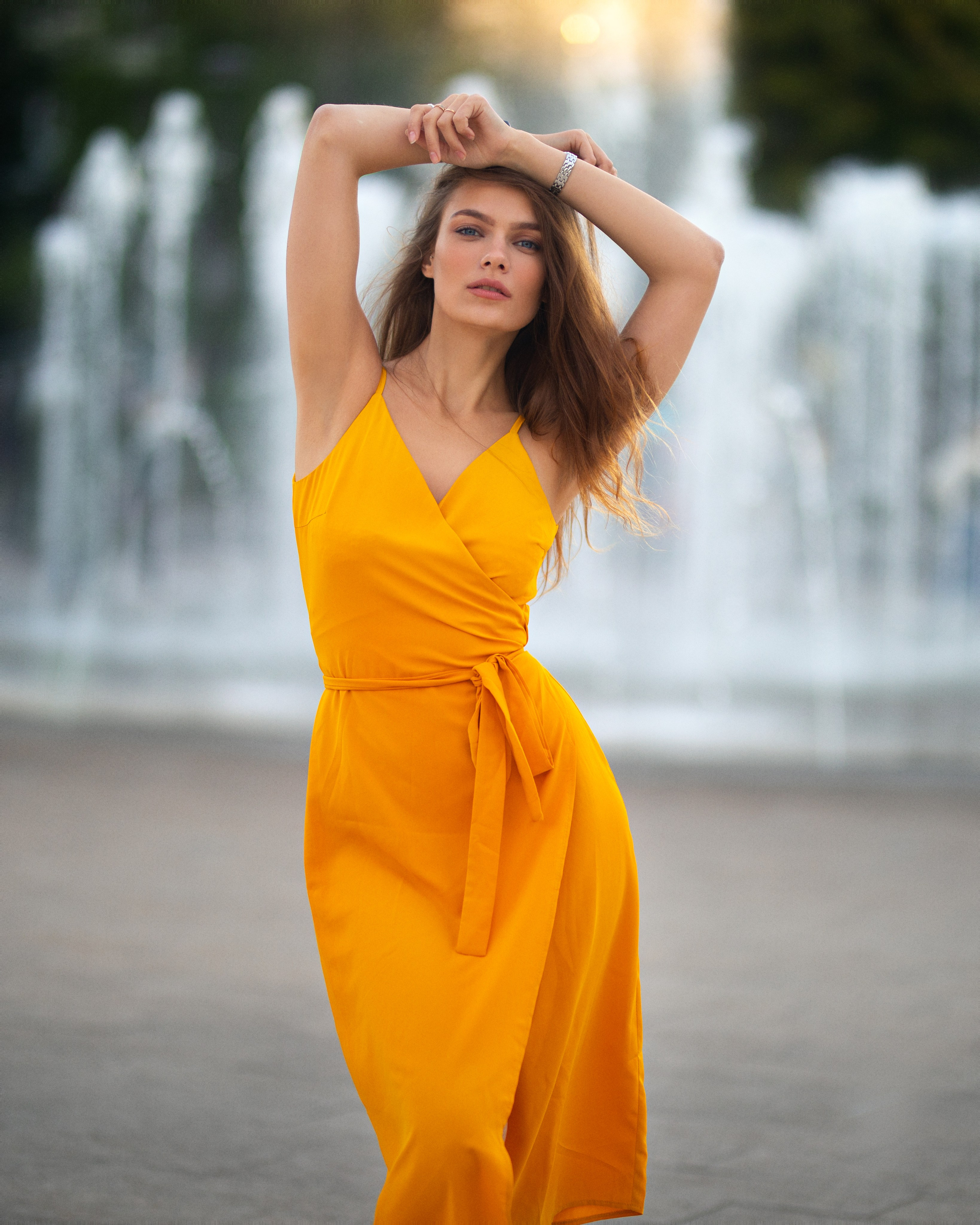 Летняя съемка с Екатериной на городской площади в Воронеже в формате для «себя»