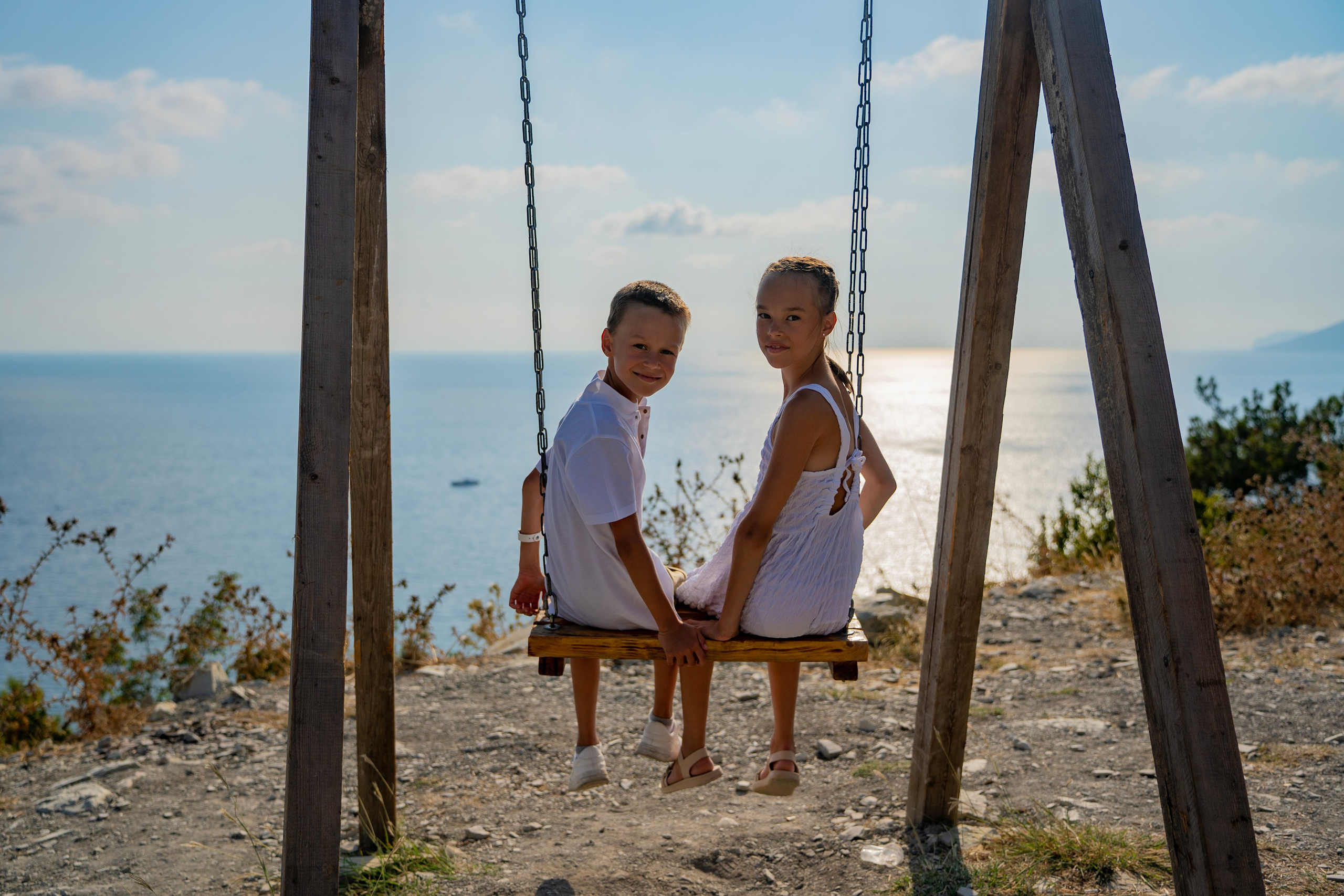 Семейная фотопрогулка по Кабардинке. Семейный и детский фотограф Екатерина Черняева. Снимаю портреты, love story, фотопрогулки, работаю на улице, в кафе, студии, дома у клиента