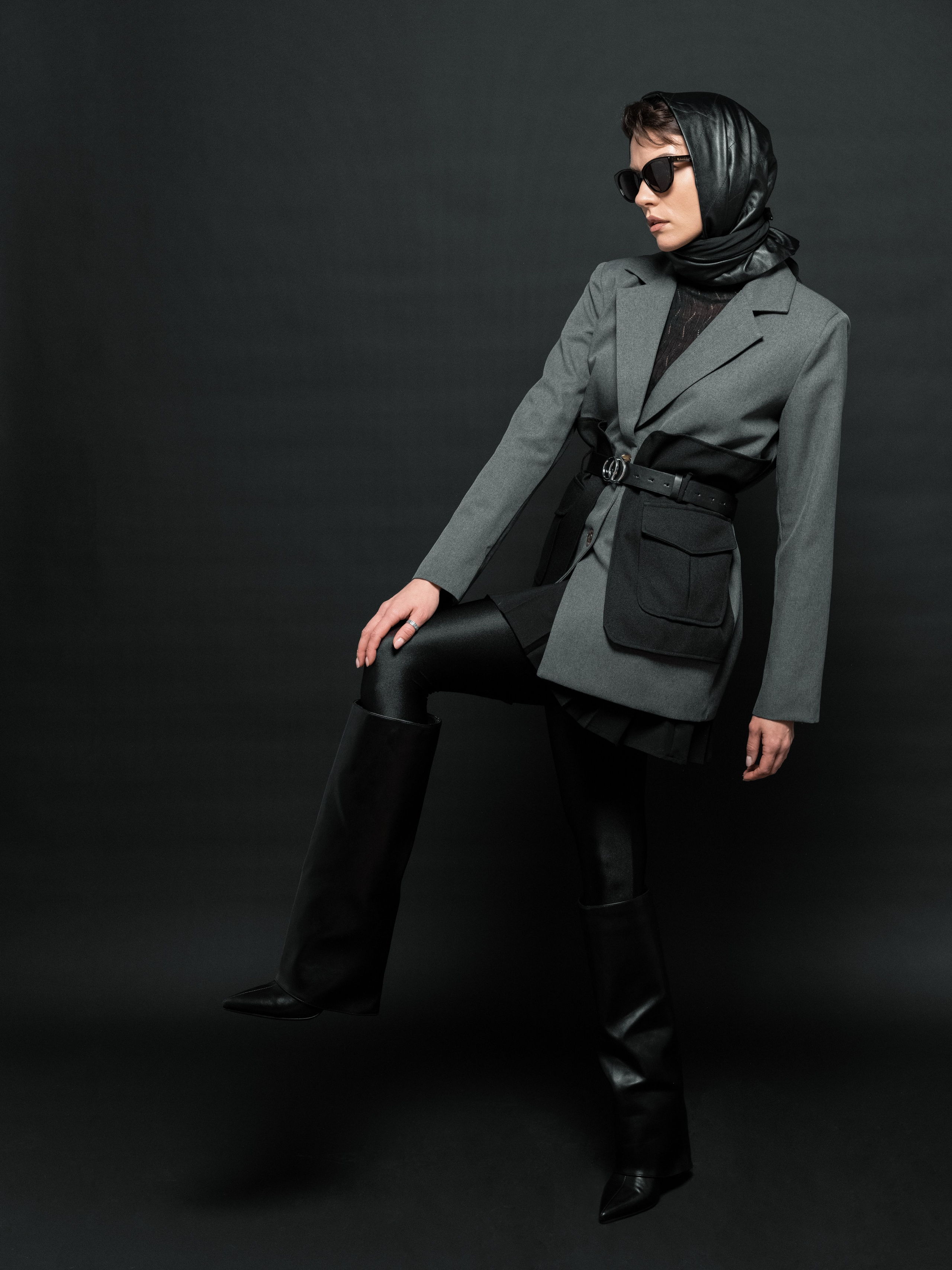 Женская студийная фотосессия