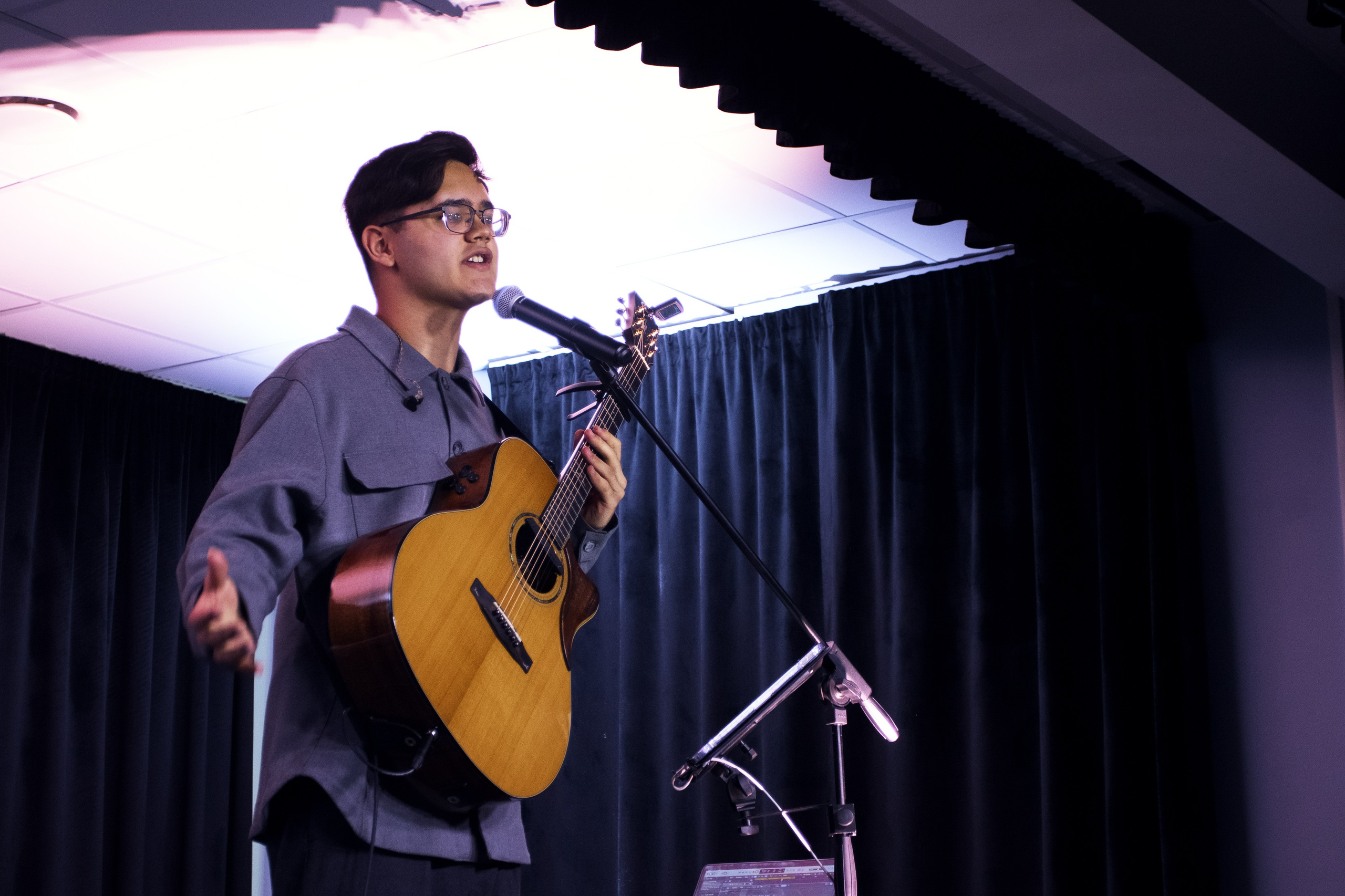 Дамир. Сольный концерт. Design Muginov