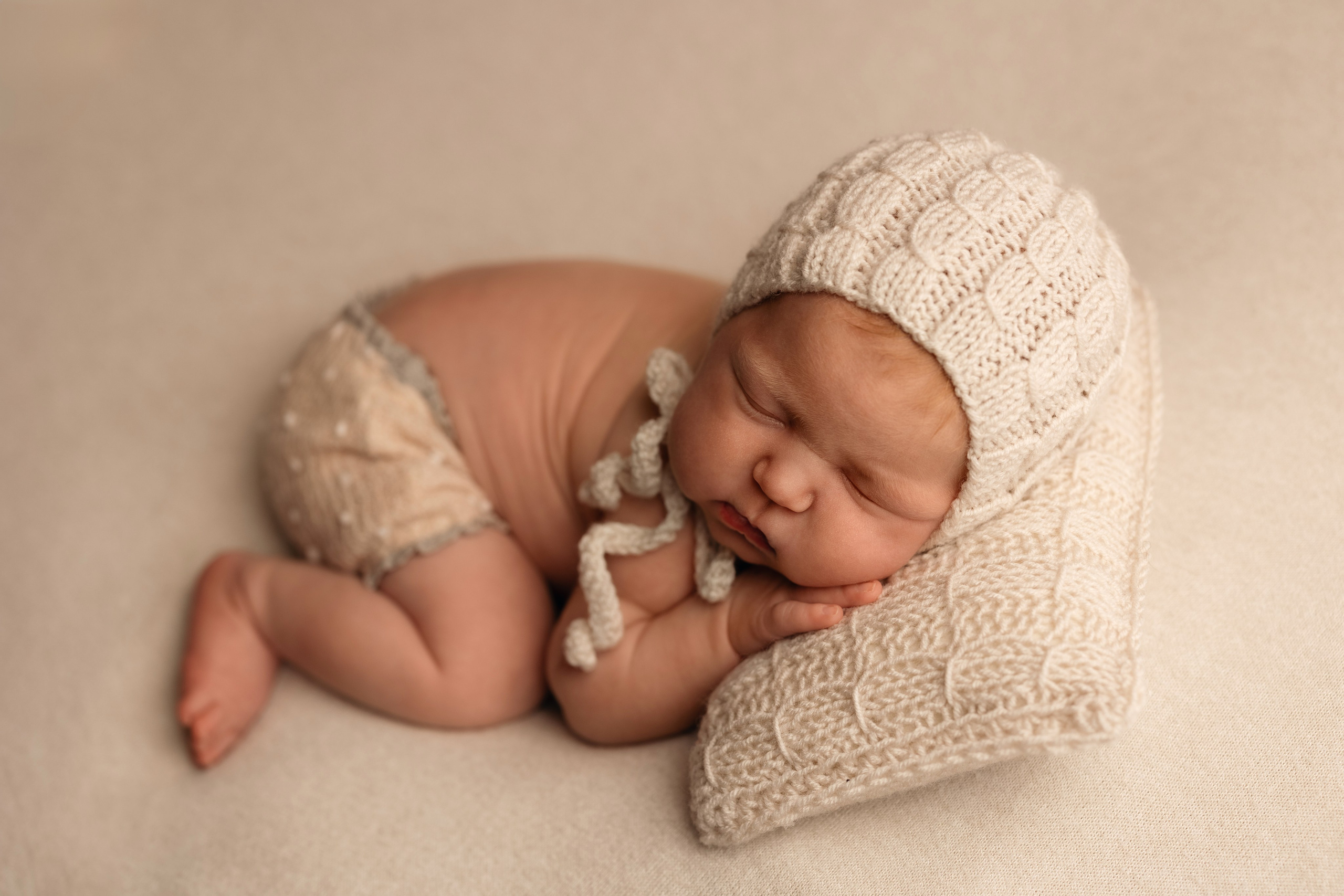 Новорожденные малыши. Фотограф Елена Зуйкова