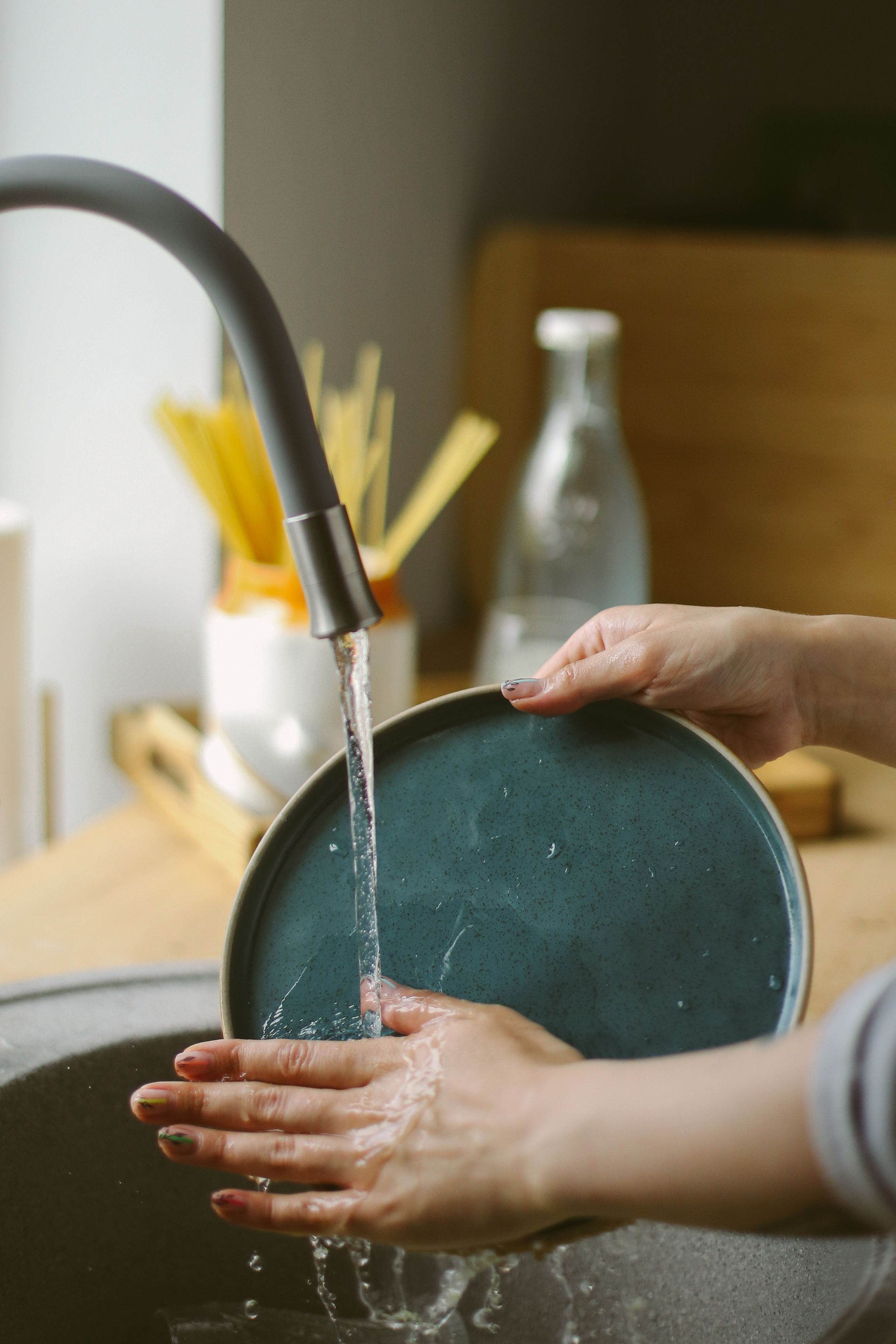 Контент съемка для магазина посуды. Главная