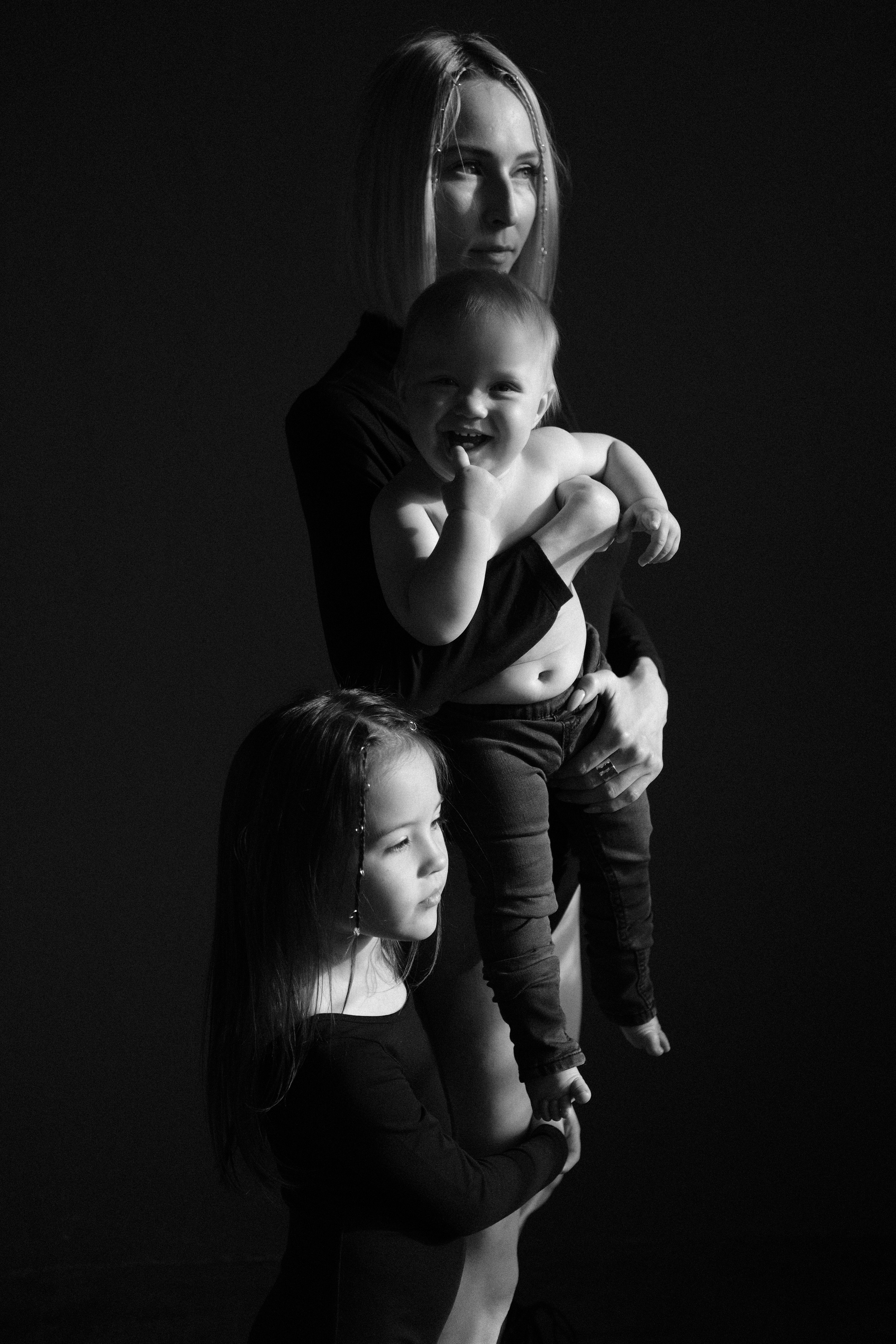 Катя — студийная съемка. Главная