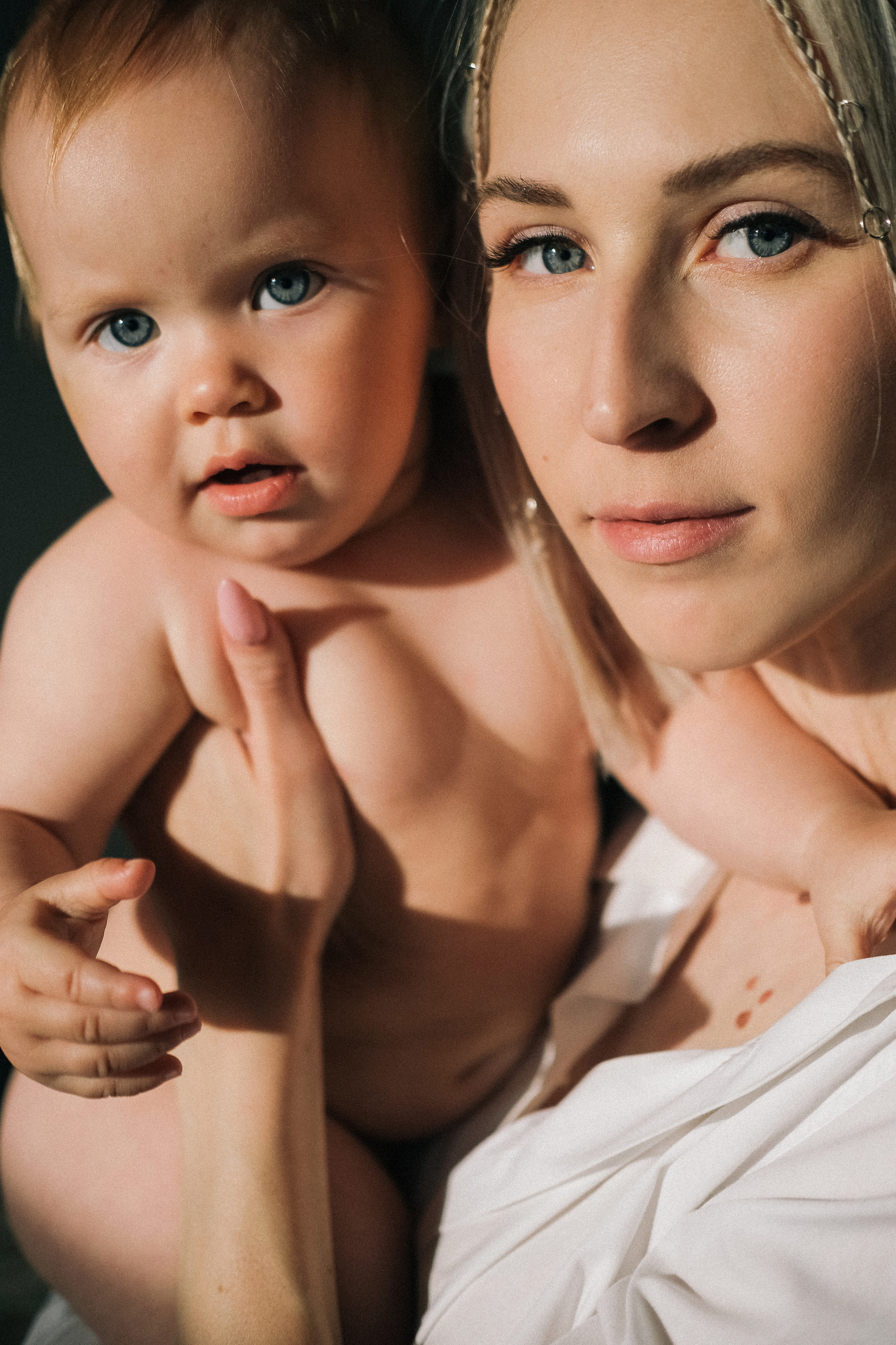 Катя — студийная съемка. Главная