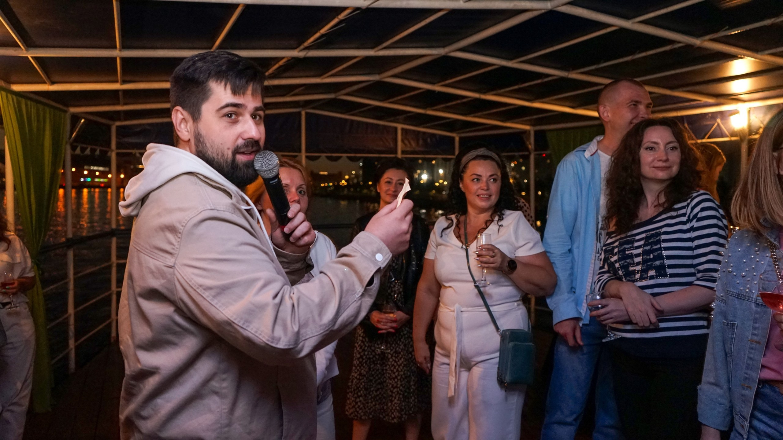 Танцы на воде | 24.07.21. Галерея Фантим