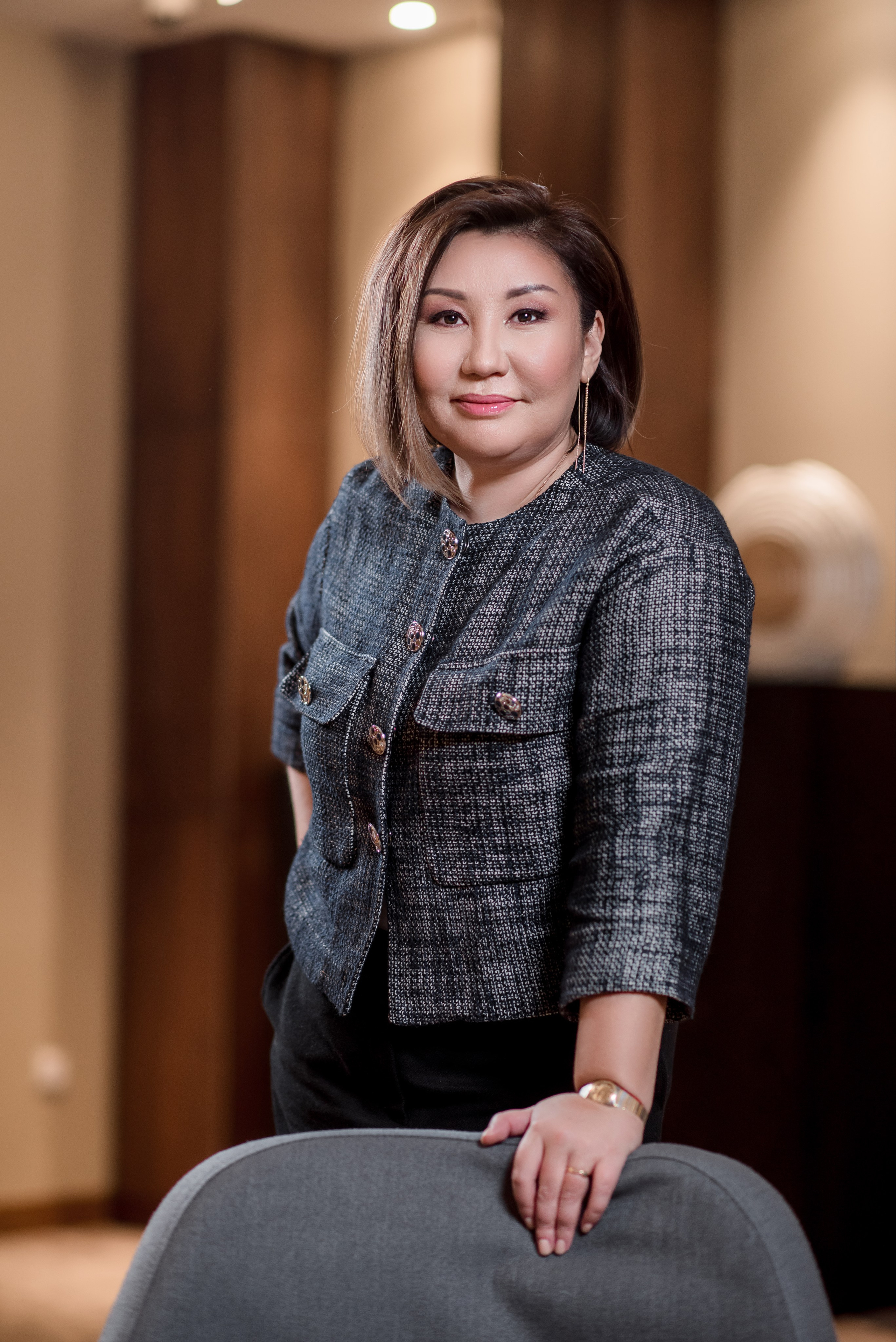 Корпоративный Портрет. Елена Северина фотограф, Алматы: репортаж (спорт, концерты, конференции), предметная и фуд-съёмка, портреты, каталоги, фэшн, ретушь