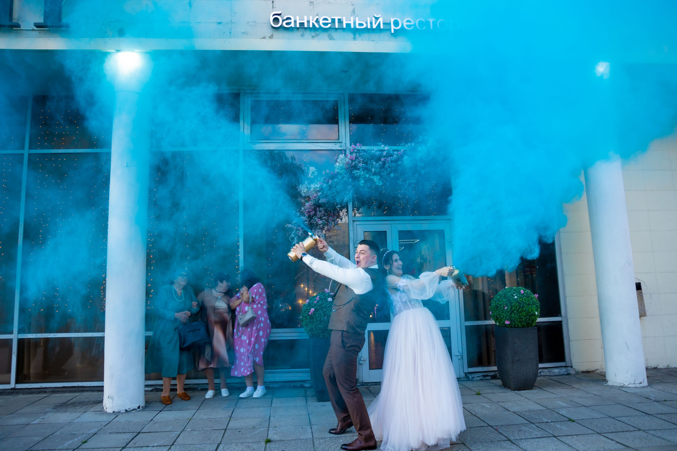 Фотограф на банкет свадьбы, юбилея в Санкт-Петербурге. Фотограф на праздник, корпоратив, День Рождения и Юбилей в г. Санкт-Петербурге Алексей Анкушев