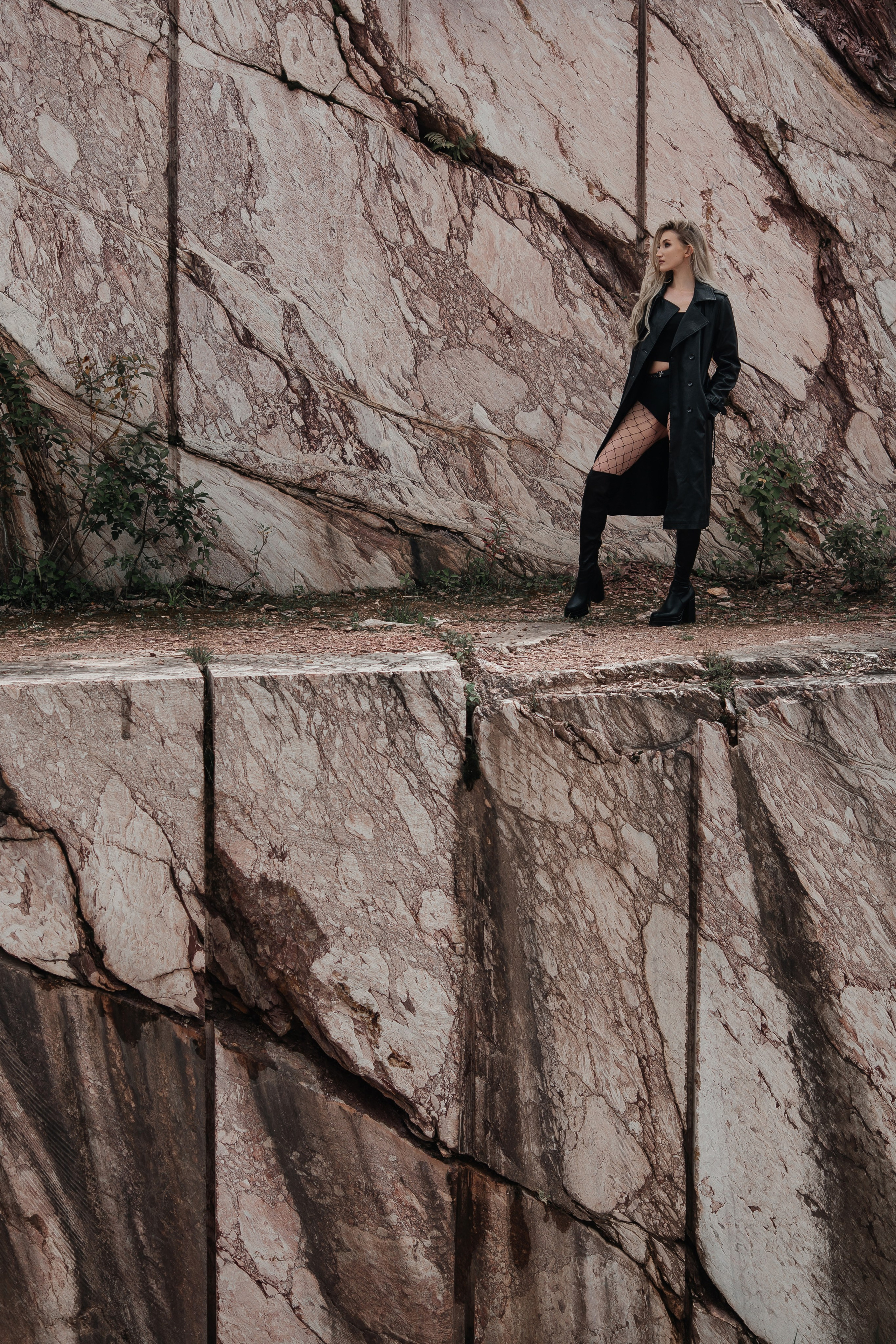 ФОТОСЕССИЯ КО ДНЮ РОЖДЕНИЯ НА МРАМОРНОМ КАРЬЕРЕ. Фотограф в Киселёвске Татьяна Трухалева