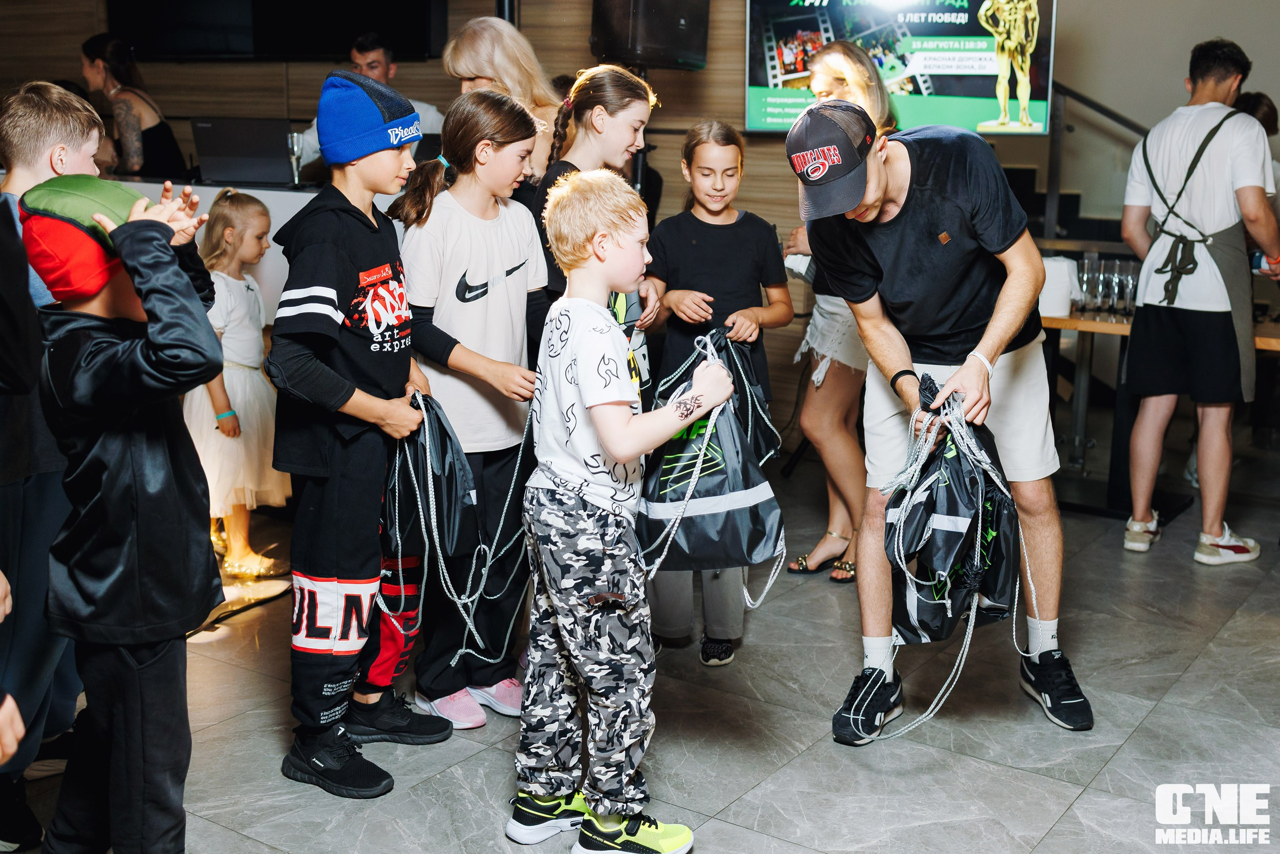 Фоторепортаж с 5-летия фитнес-клуба X-Fit. One Media Life: фоторепортажи, фотоотчеты с мероприятий и заведений