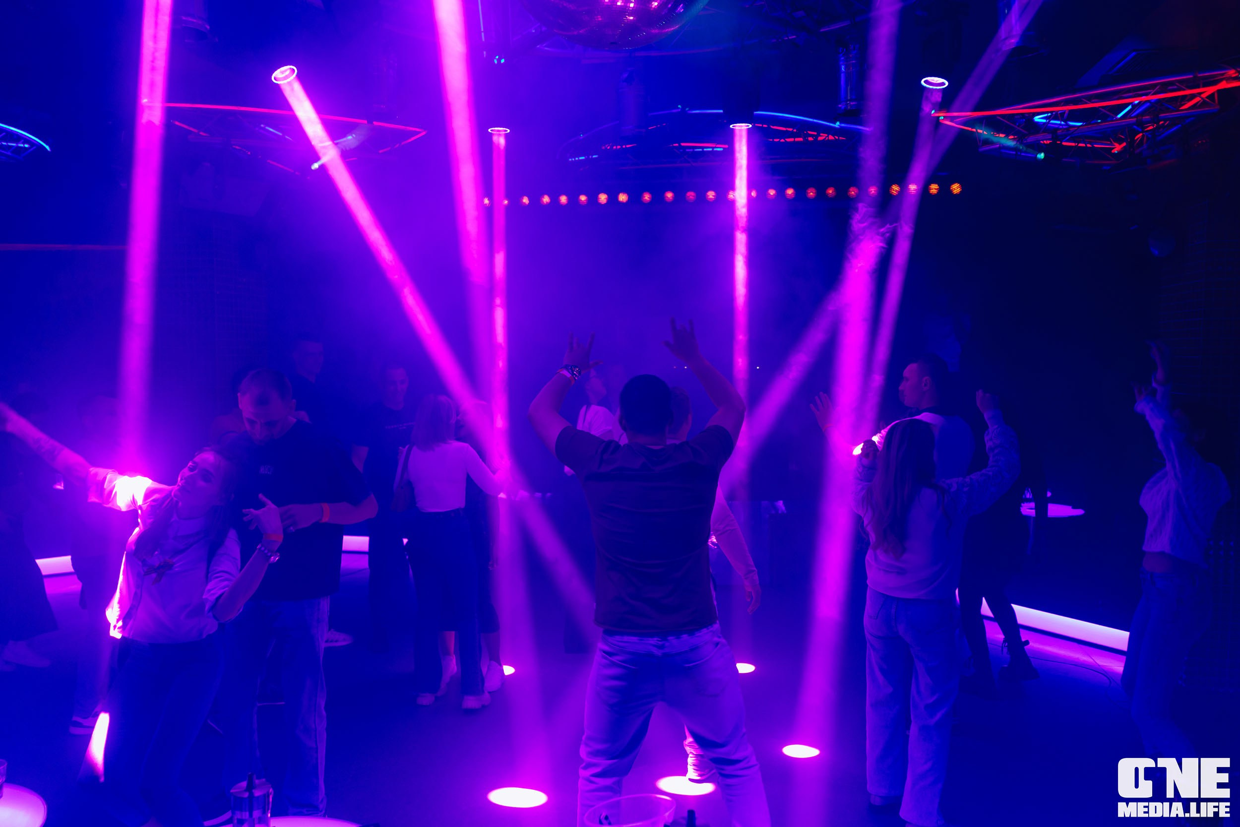 Фоторепортаж из РК Планета. One Media Life: фоторепортажи, фотоотчеты с мероприятий и заведений