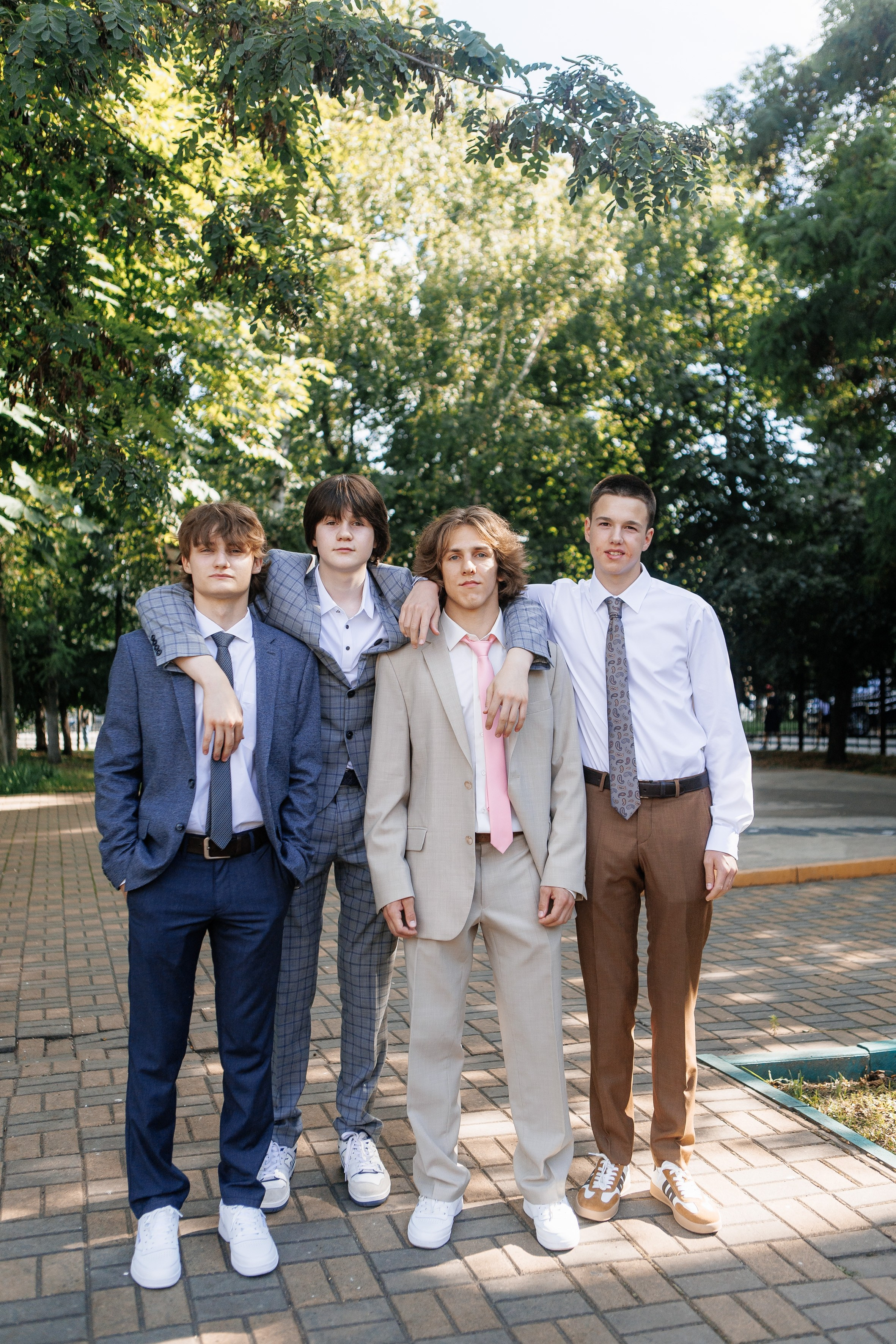 Выпускной Гимназия 12 2024 г. Свадебный и портретный Фотограф в Липецке Дмитрий Котюков