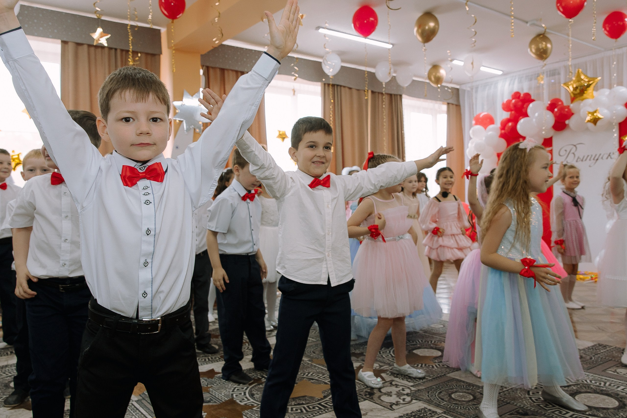 Выпускной в ДС 26. Выпускные альбомы Натальи Бутко: Новороссийск, Анапа, Геленджик