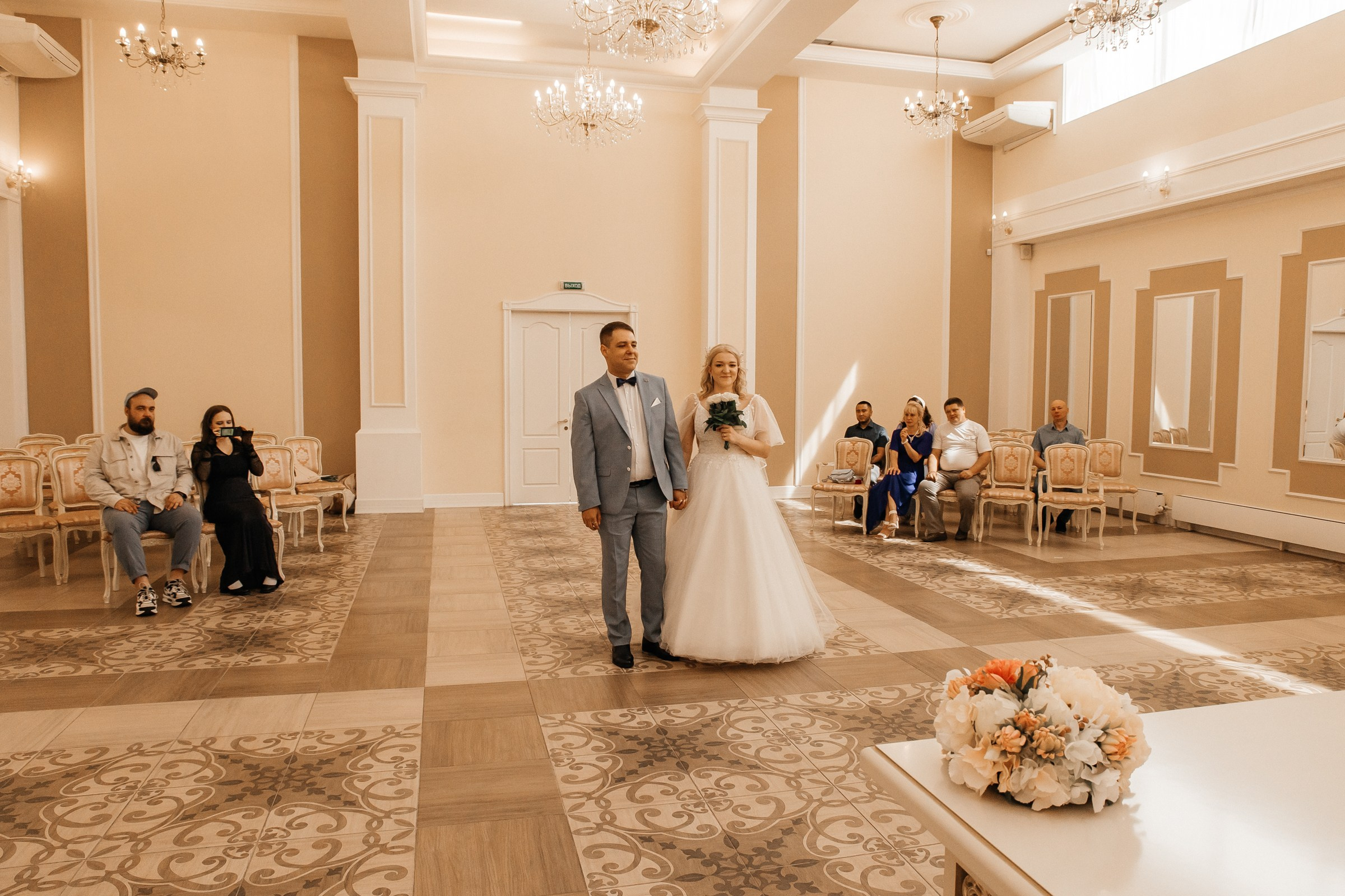 Регистрация в ЗАГСе Калининского района 🤍. Фотограф в Санкт-Петербурге Аня Григорьева ♡