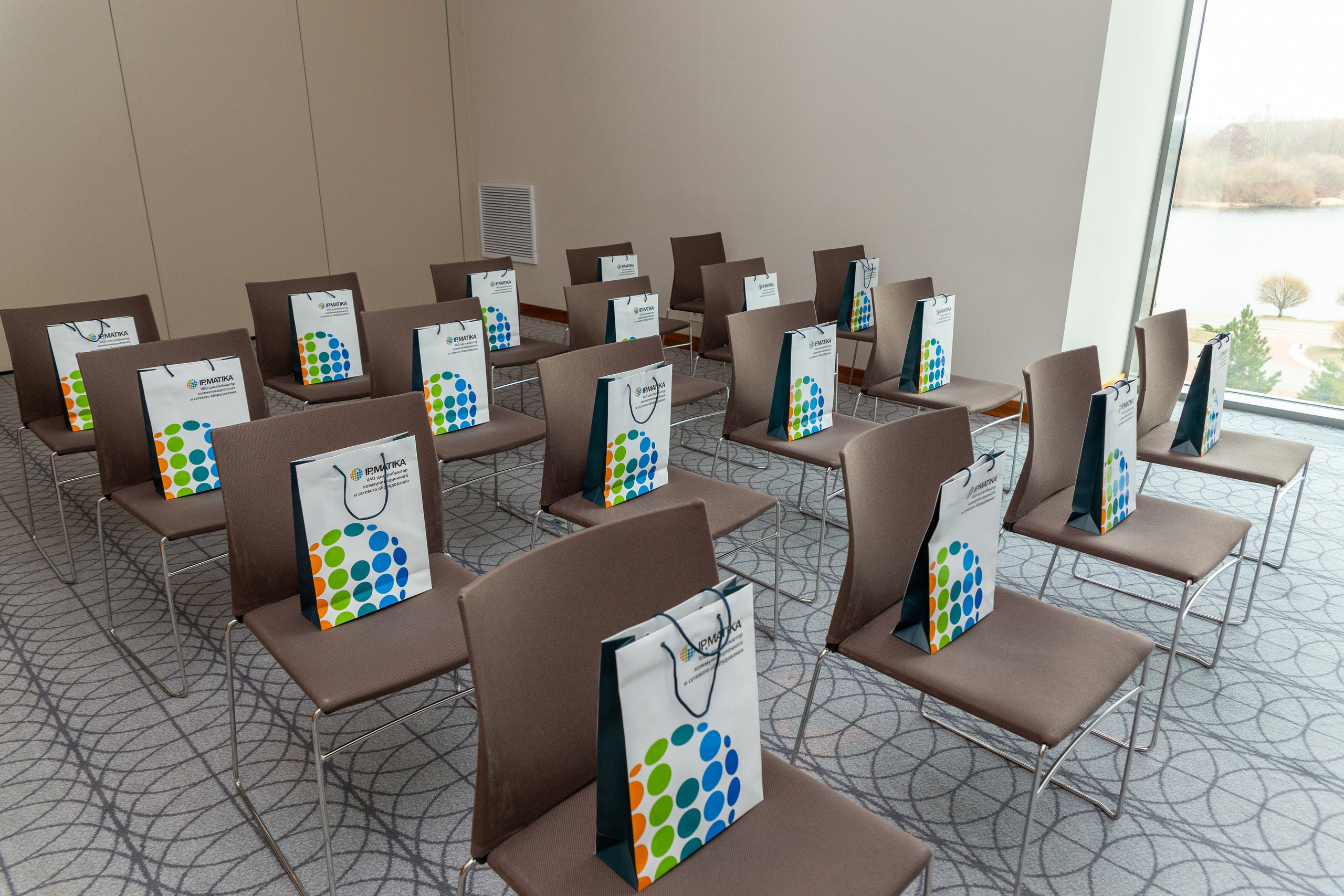 Бизнес-ужин компании IP.MATIKA. Профессиональный фотограф в Гродно и Республике Беларусь