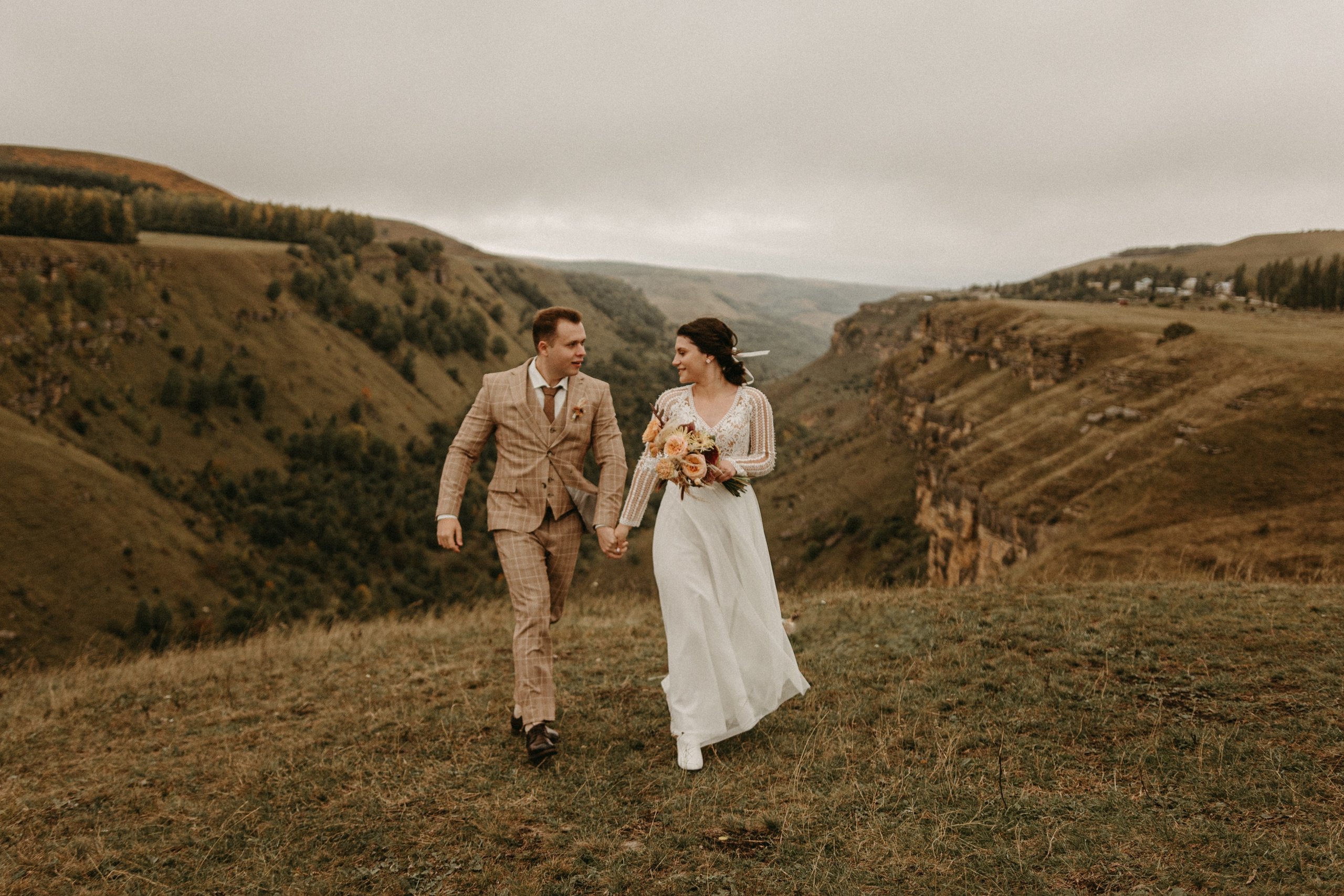 MIKHAIL & MARIAM | KISLOVODSK. Фотограф Настя Конник | Пятигорск | Эльбрус | Домбай | Архыз