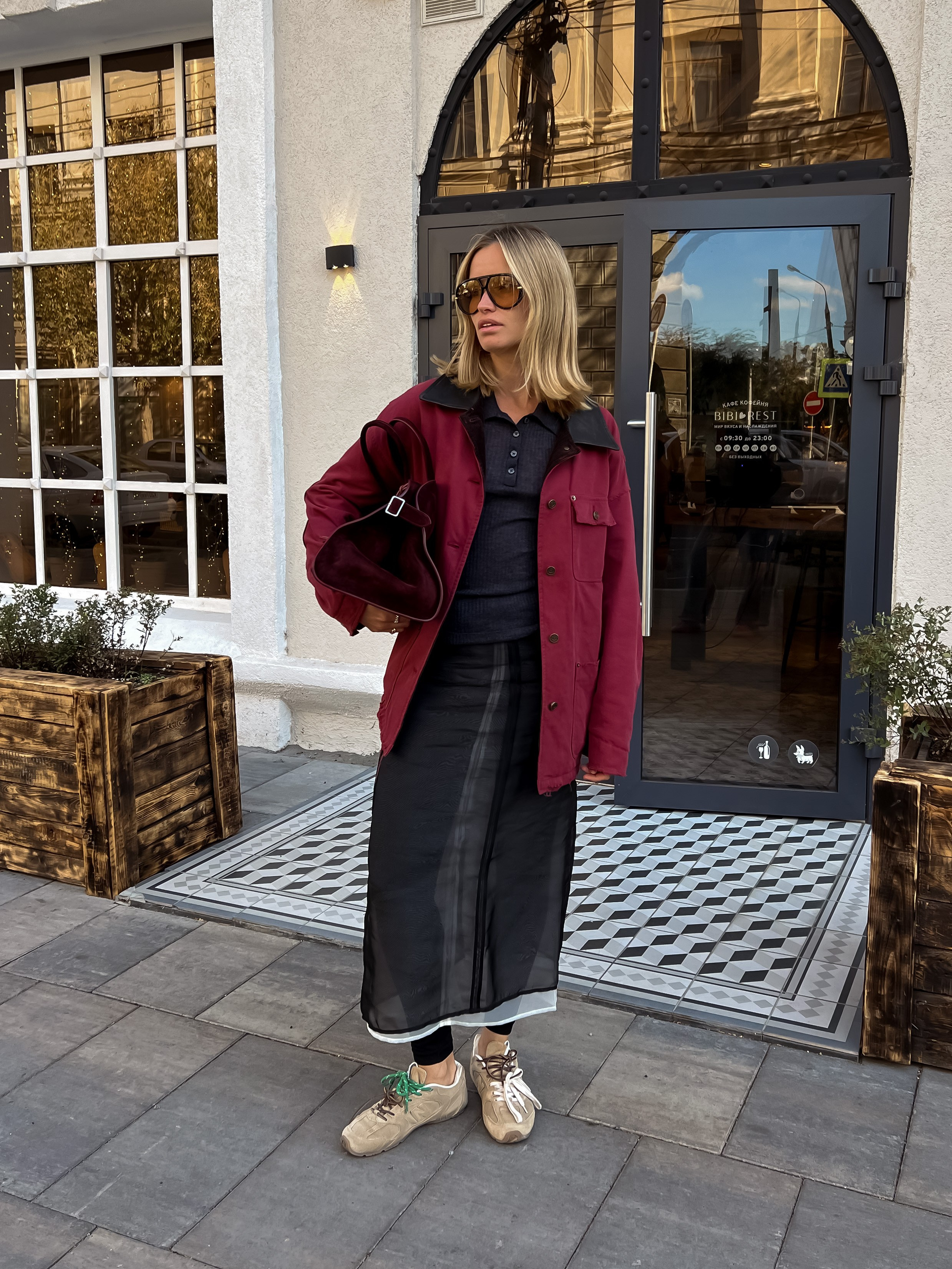 Настя — street съемка. Мобильный фотограф и видеограф — Алина