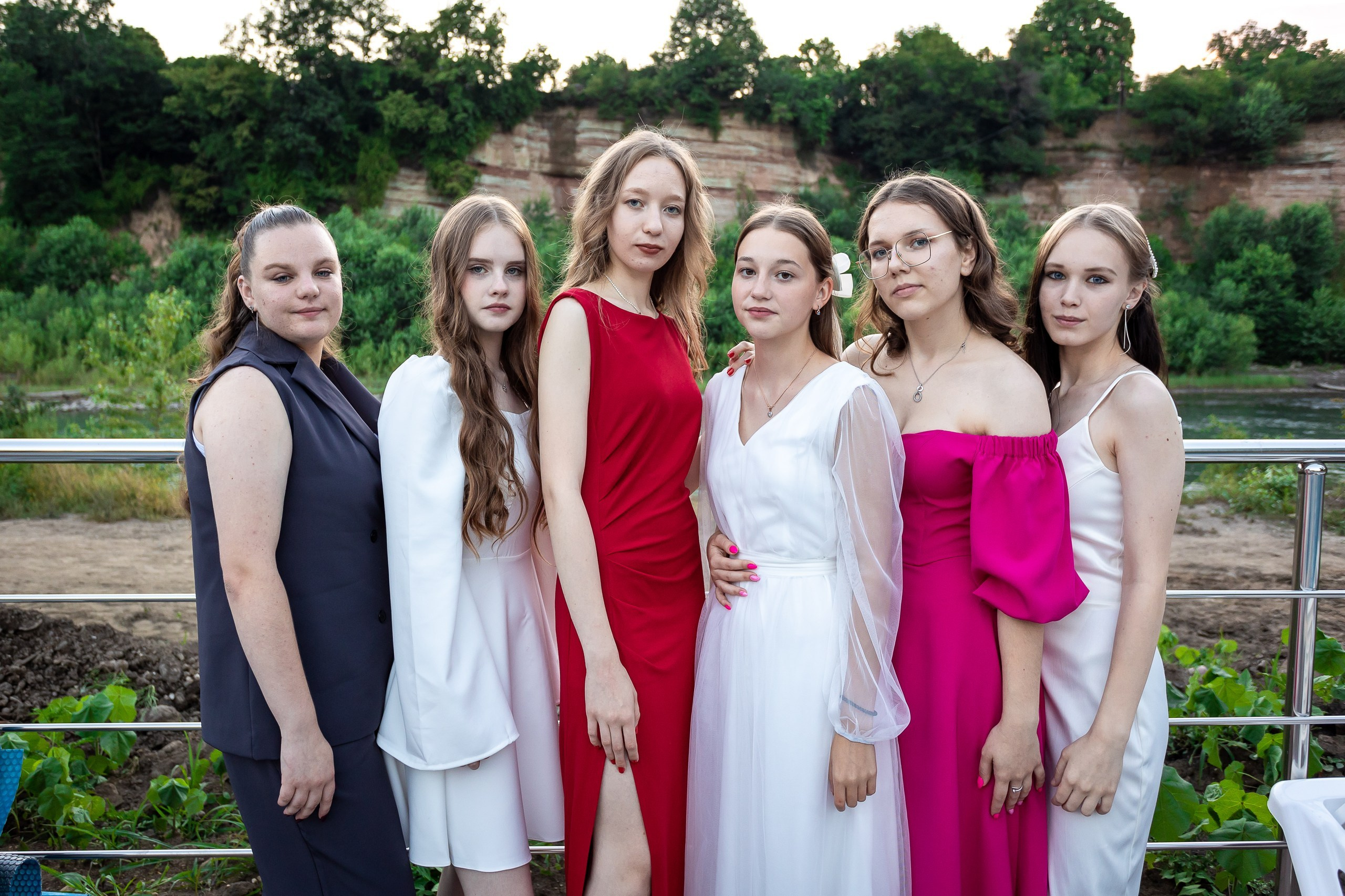 Вручение аттестата и выпускной вечер. Выпускные альбомы Майкоп, Краснодар Елена Золотарева