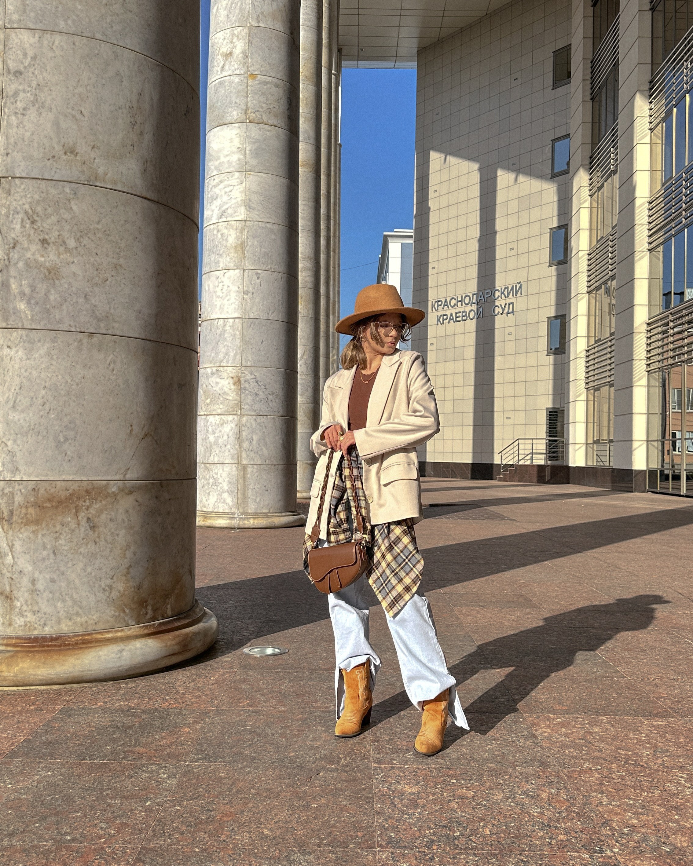 Стритстайл. Фотограф Краснодар Юлия Бураченко Свадьбы Репортаж Семейные Индивидуальные съемки