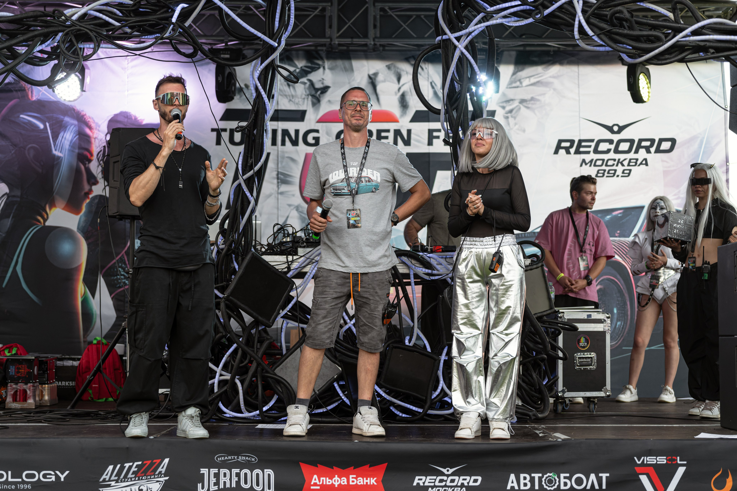 Tuning Open Fest 2025. Авто и мотоспорт — фотограф Антон Медведев iCoguar