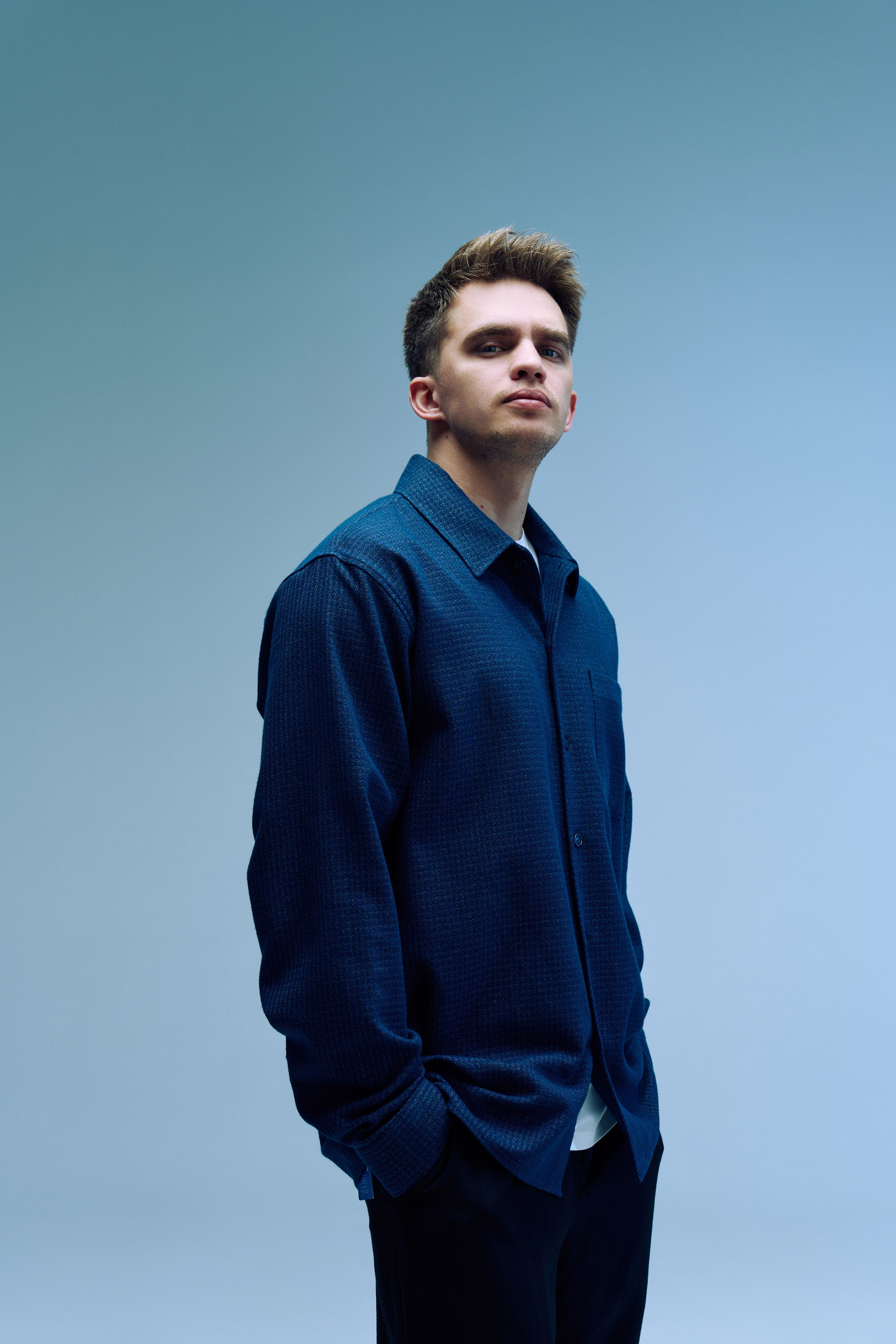 Студийная для бренда. Иван Упоров — фотограф, рилсмейкер чебоксары