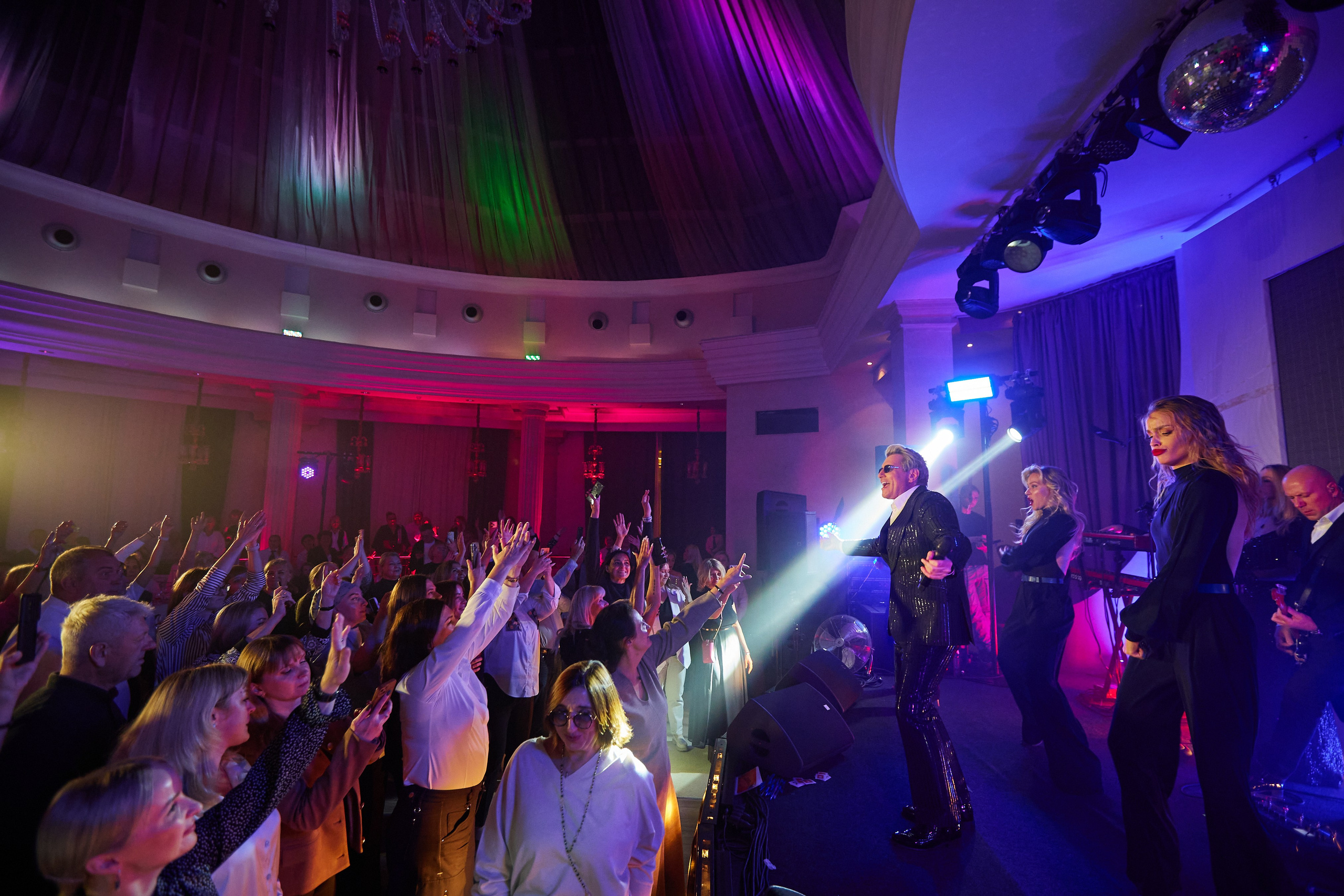 Николай Басков в Крокусе. Александр Осин — корпоративный и семейный фотограф в Москве