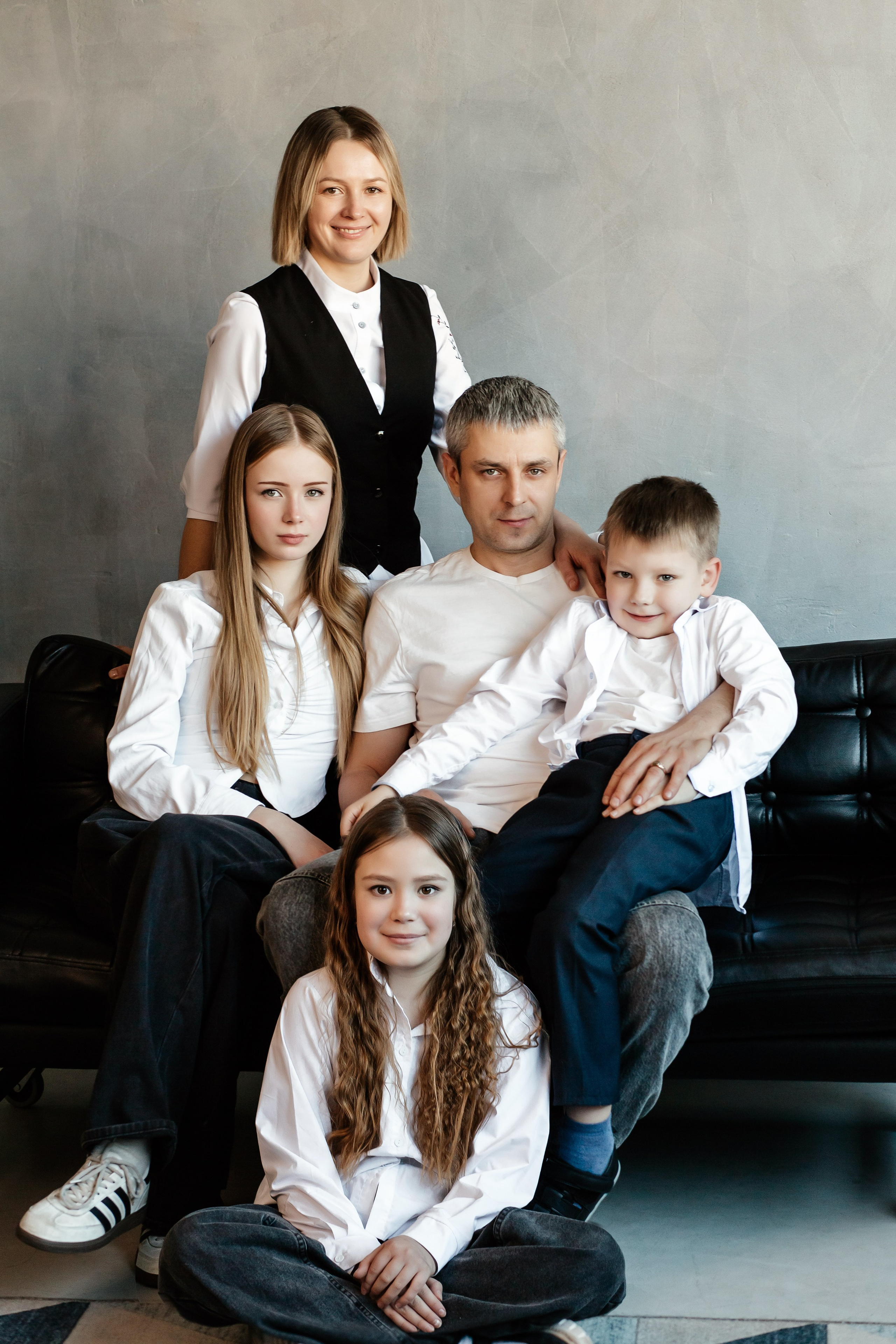 Анастасия Скворцова семейная фотосессия. Женский фотограф в Оренбурге Ирина Заводчикова