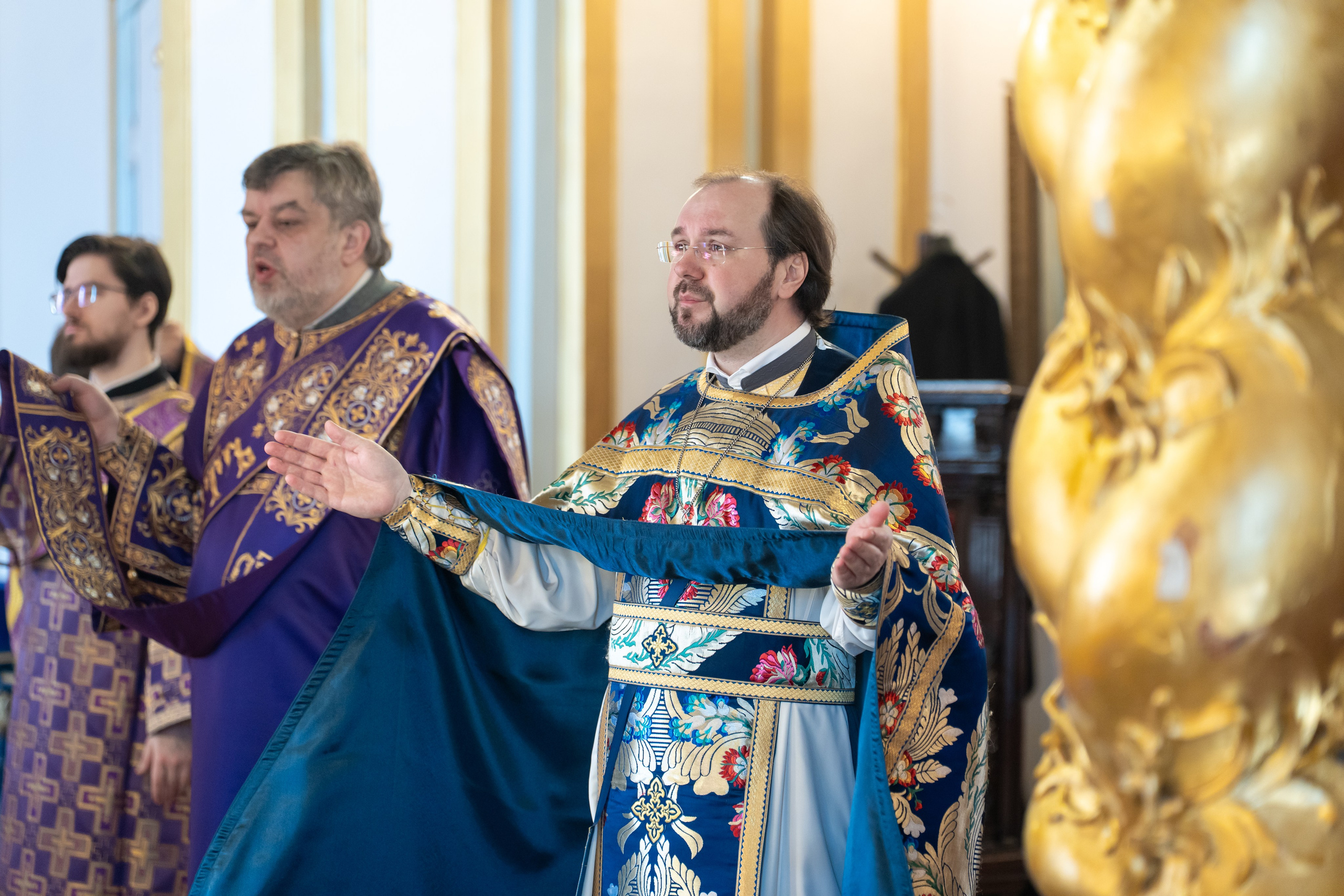 Неделя 4-я Великого поста, прп. Иоанна Лествичника. Святых сорока мучеников, в Севастийском озере мучившихся. НИКОЛО-БОГОЯВЛЕНСКИЙ МОРСКОЙ СОБОР