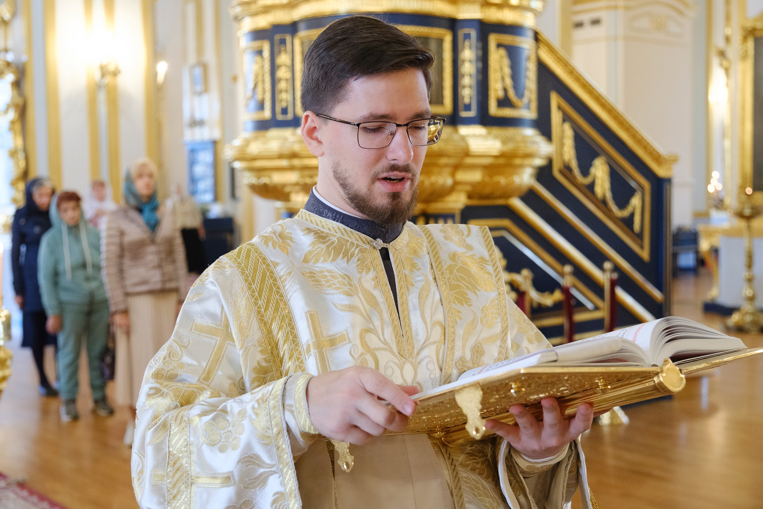 ДЕНЬ ПАМЯТИ МУЧЕНИКА АЛЕКСИЯ КОНСТАНТИНОПОЛЬСКОГО. НИКОЛО-БОГОЯВЛЕНСКИЙ МОРСКОЙ СОБОР