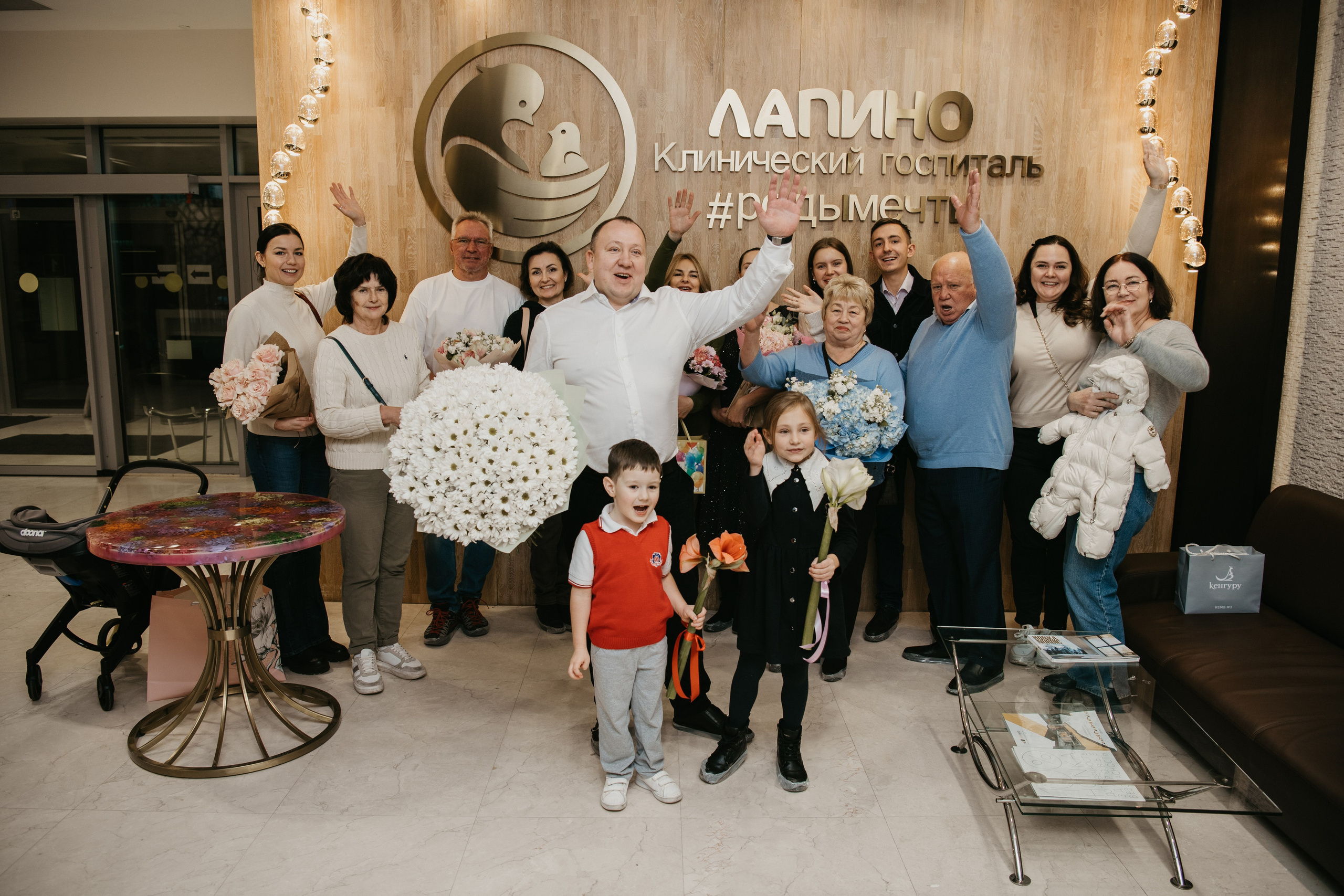 Выписка малыша. Мать и дитя в Лапино. Фотограф на выписку из роддома в Москве и МО